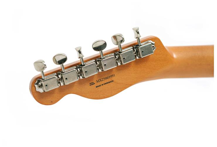 Fender Limited Edition Vintera II Roadworn 60s Telecaster Blonde Maple Fingerboard #MX25069991 Fender Limited Edition Vintera II Roadworn 60s Telecaster Blonde Maple Fingerboard #MX25069991