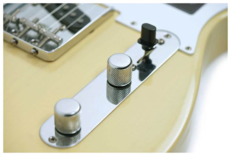 Fender Limited Edition Vintera II Roadworn 60s Telecaster Blonde Maple Fingerboard #MX25069853 Fender Limited Edition Vintera II Roadworn 60s Telecaster Blonde Maple Fingerboard #MX25069853