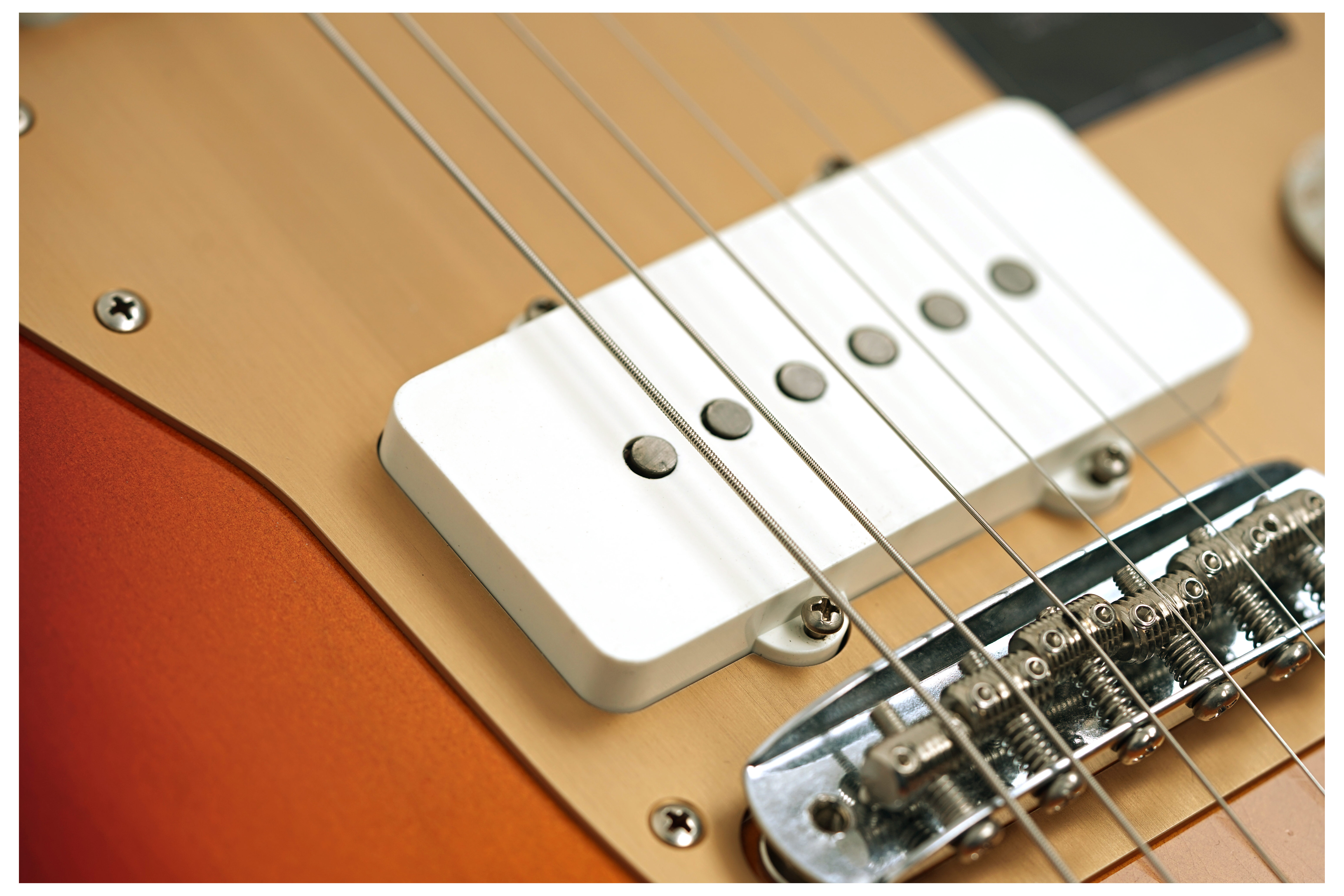 Fender Limited Edition Vintera II Road Worn '50s Jazzmaster Rosewood Fingerboard 3-Colour Sunburst #MX25156014