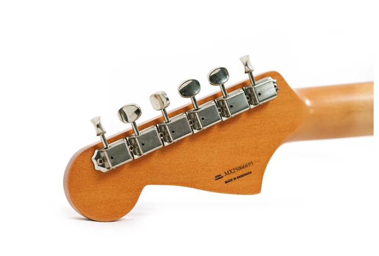 Fender Limited Edition Vintera II Roadworn 50s Jazzmaster Fiesta Red Rosewood Fingerboard #MX25066695 Fender Limited Edition Vintera II Roadworn 50s Jazzmaster Fiesta Red Rosewood Fingerboard #MX25066695