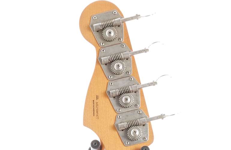 Fender Limited Edition Vintera II Road Worn '60s Precision Bass Rosewood Fingerboard Fiesta Red #MX25085477 Fender Limited Edition Vintera II Road Worn '60s Precision Bass Rosewood Fingerboard Fiesta Red #MX25085477
