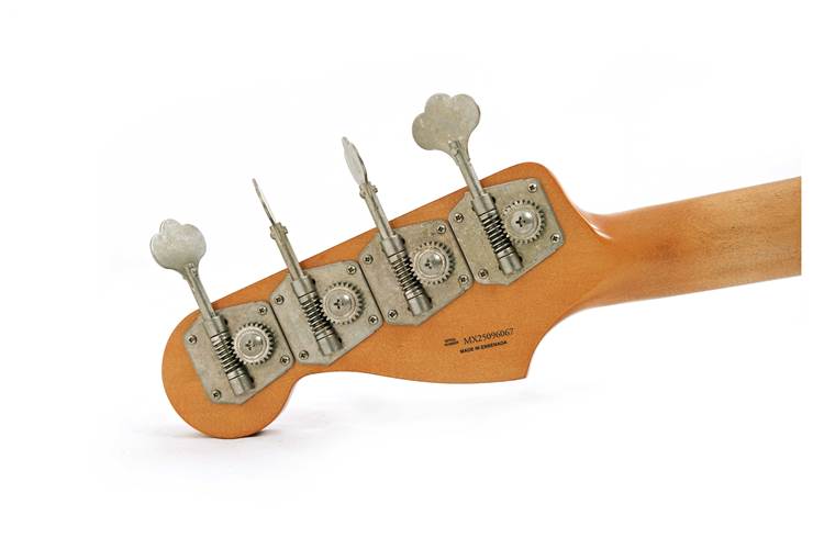 Fender Limited Edition Vintera II Roadworn 60s Precision Bass Fiesta Red Rosewood Fingerboard #MX25096067 Fender Limited Edition Vintera II Roadworn 60s Precision Bass Fiesta Red Rosewood Fingerboard #MX25096067