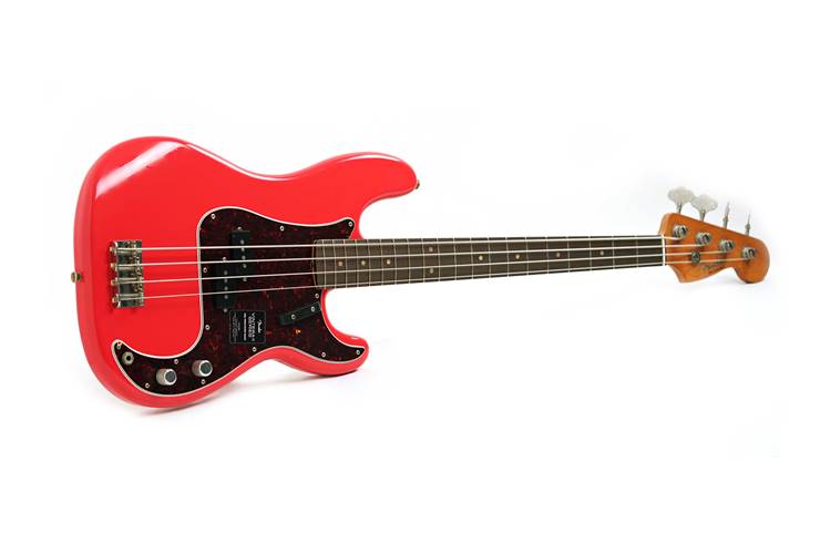 Fender Limited Edition Vintera II Roadworn 60s Precision Bass Fiesta Red Rosewood Fingerboard #MX25096275 Fender Limited Edition Vintera II Roadworn 60s Precision Bass Fiesta Red Rosewood Fingerboard #MX25096275
