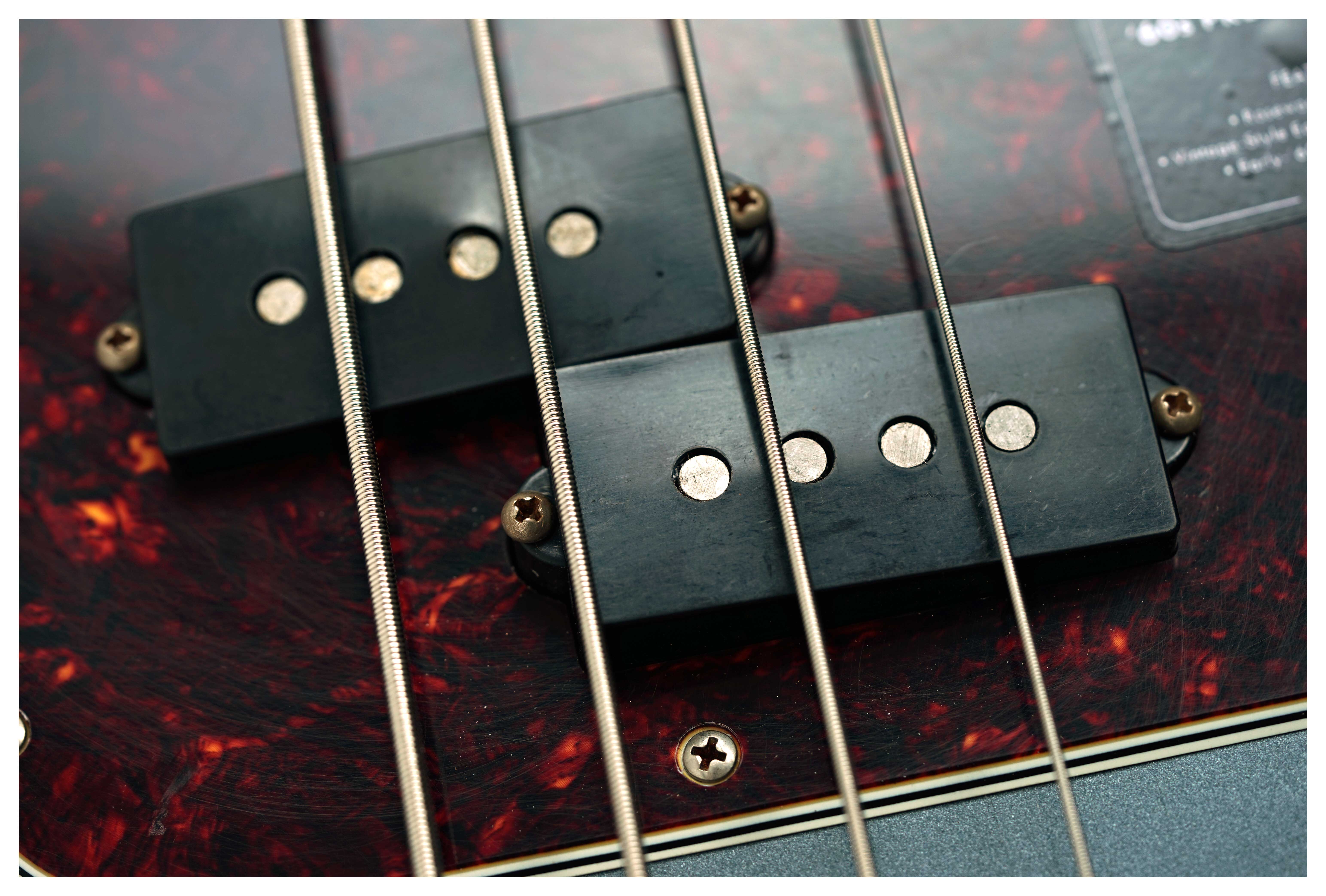 Fender Limited Edition Vintera II Road Worn '60s Precision Bass Rosewood Fingerboard Charcoal Frost Metallic #MX25138294