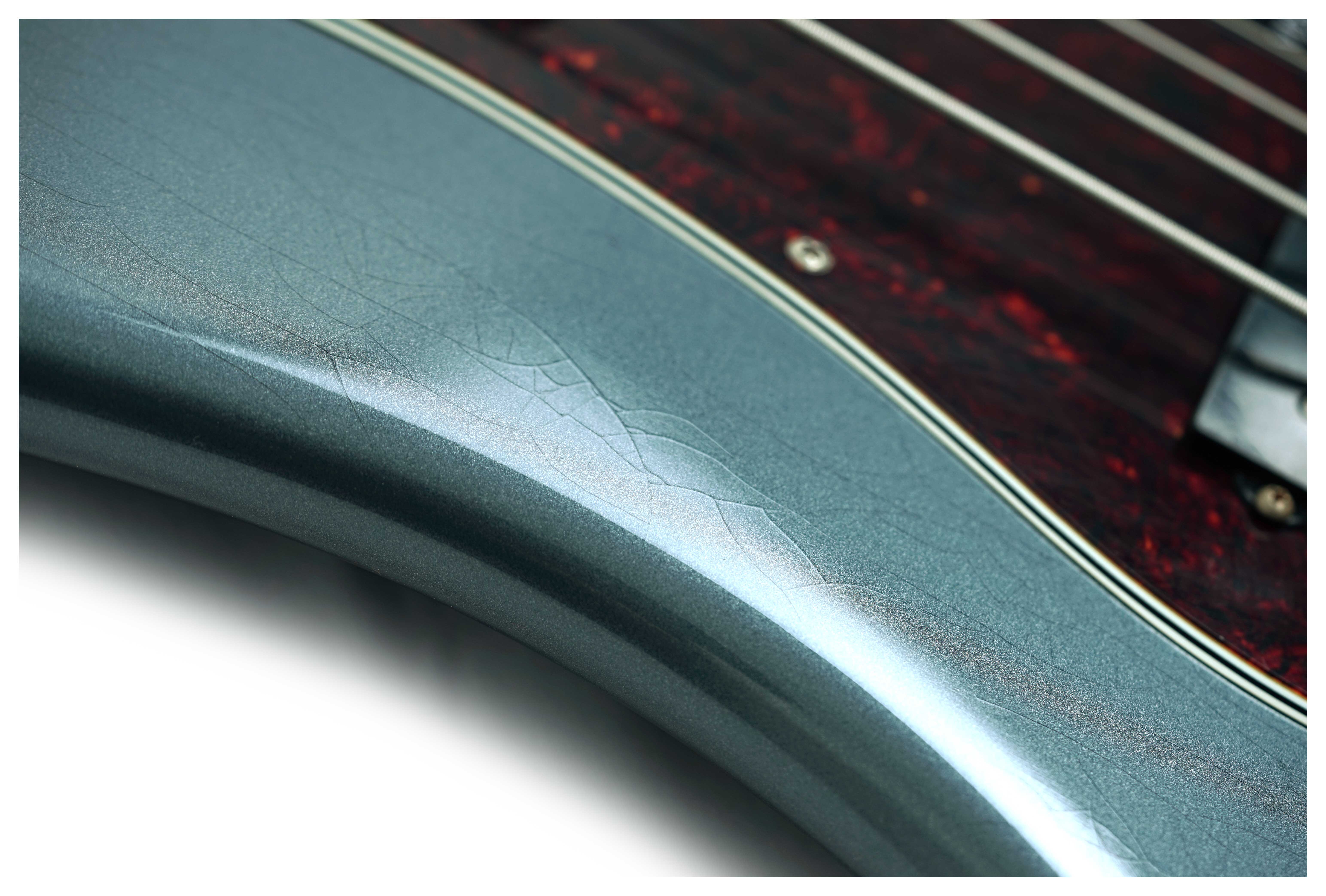 Fender Limited Edition Vintera II Road Worn '60s Precision Bass Rosewood Fingerboard Charcoal Frost Metallic #MX25143697