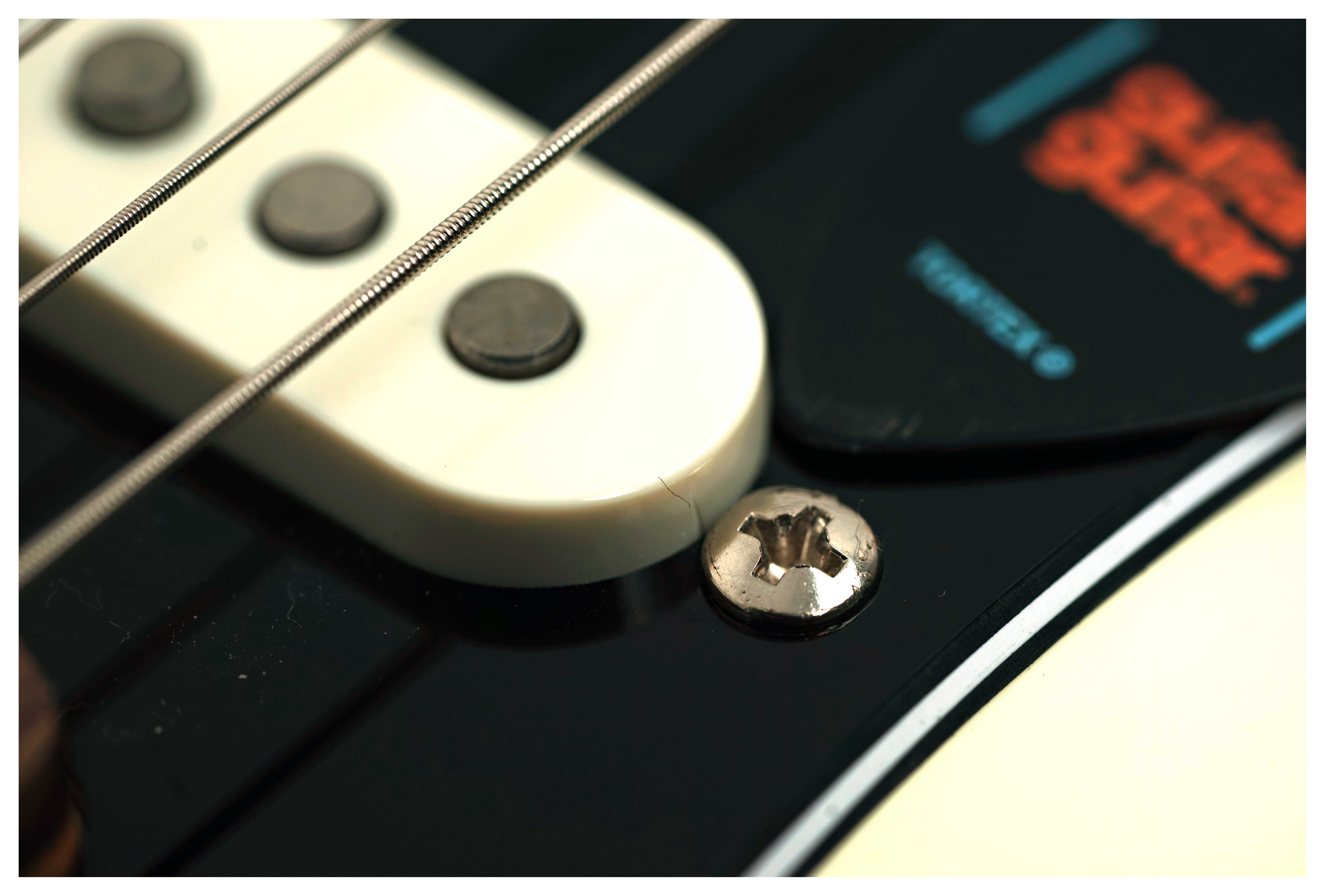 Squier Classic Vibe 70s Stratocaster Hardtail HSS Olympic White Indian Laurel Fingerboard (Ex-Demo) #ICSE25027329