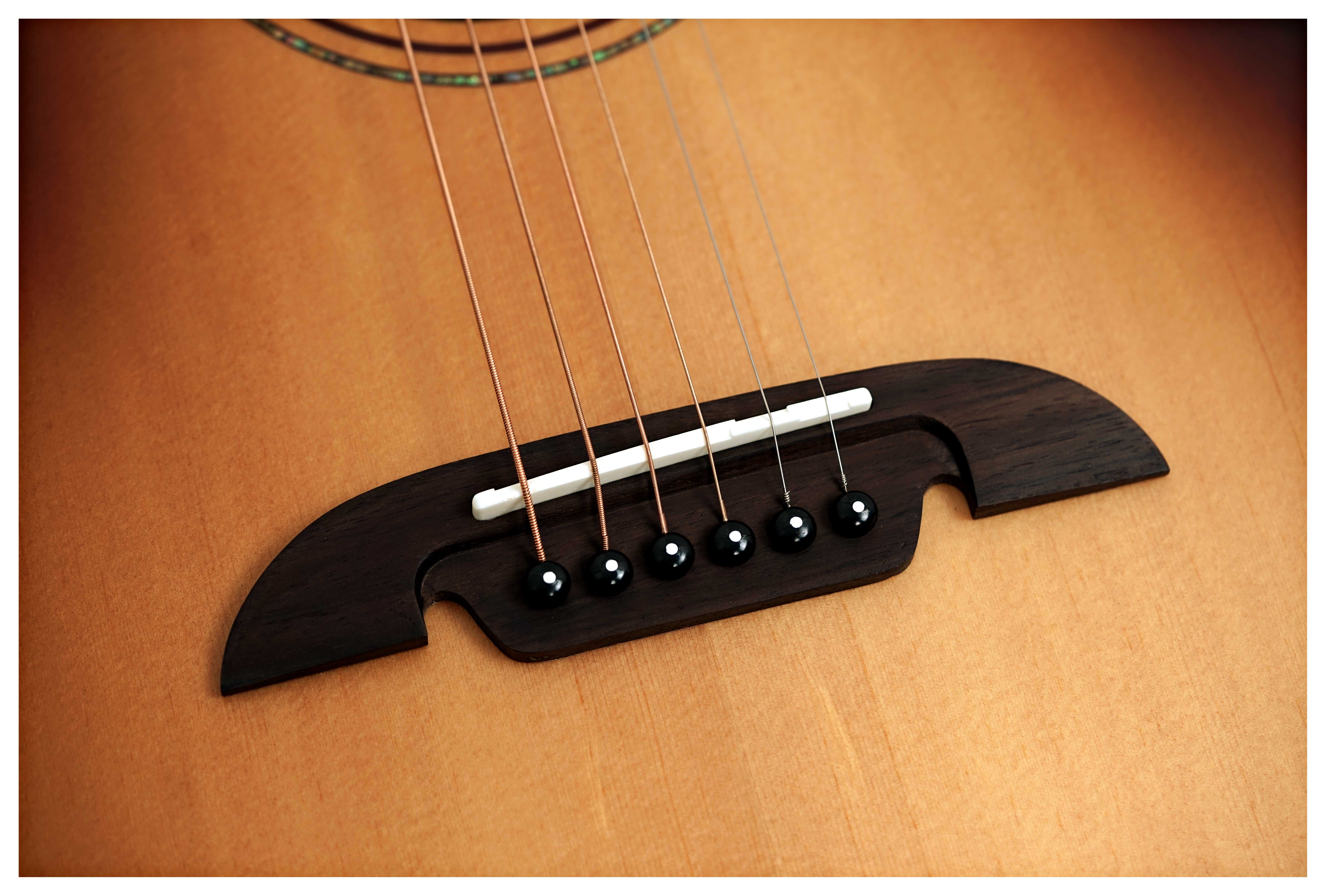 Alvarez Limited Edition AG60ce Performer