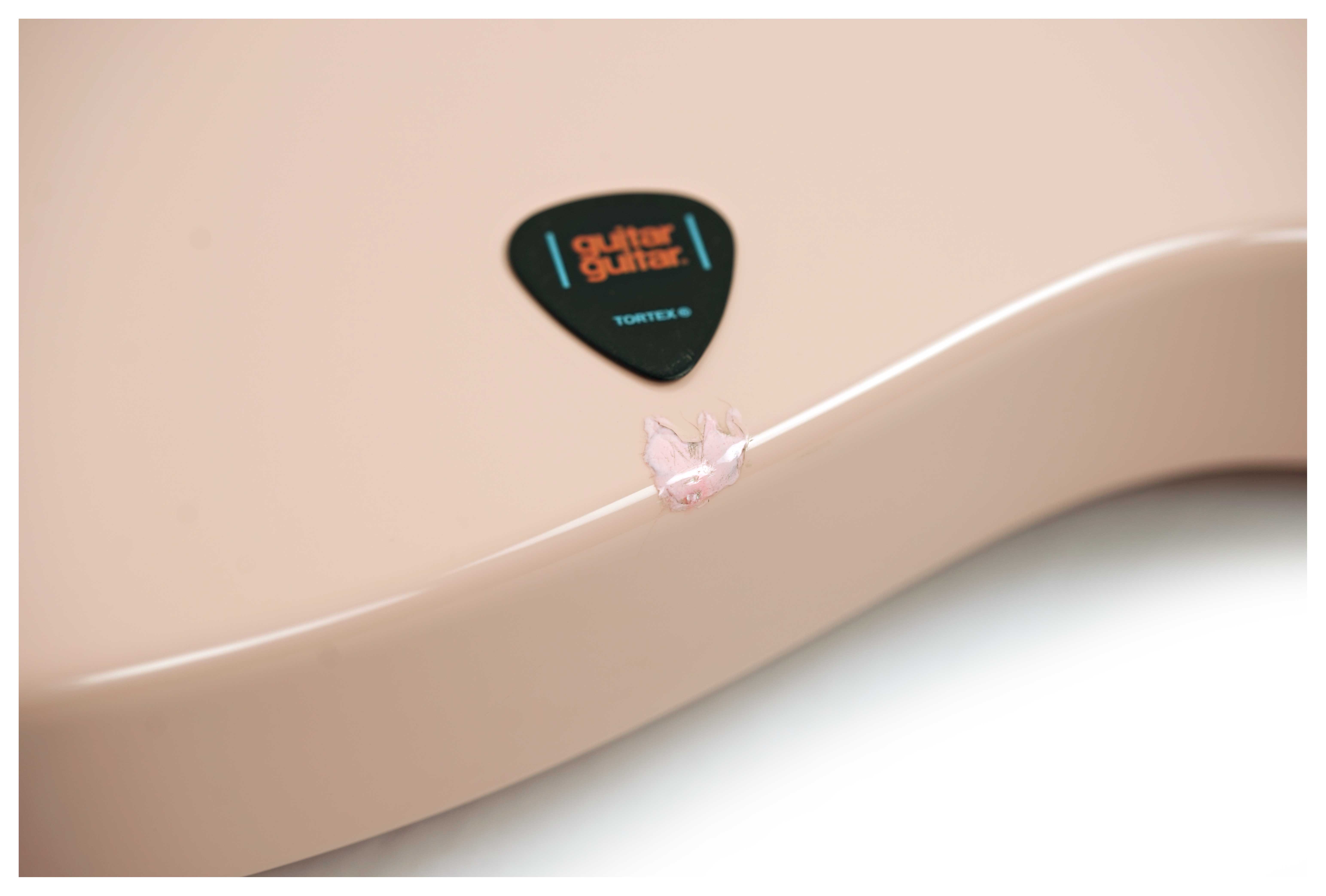 Gretsch Streamliner Jet Club Short Scale Bass Single-Cut Laurel Fingerboard Shell Pink (Ex-Demo) #CYG25041183