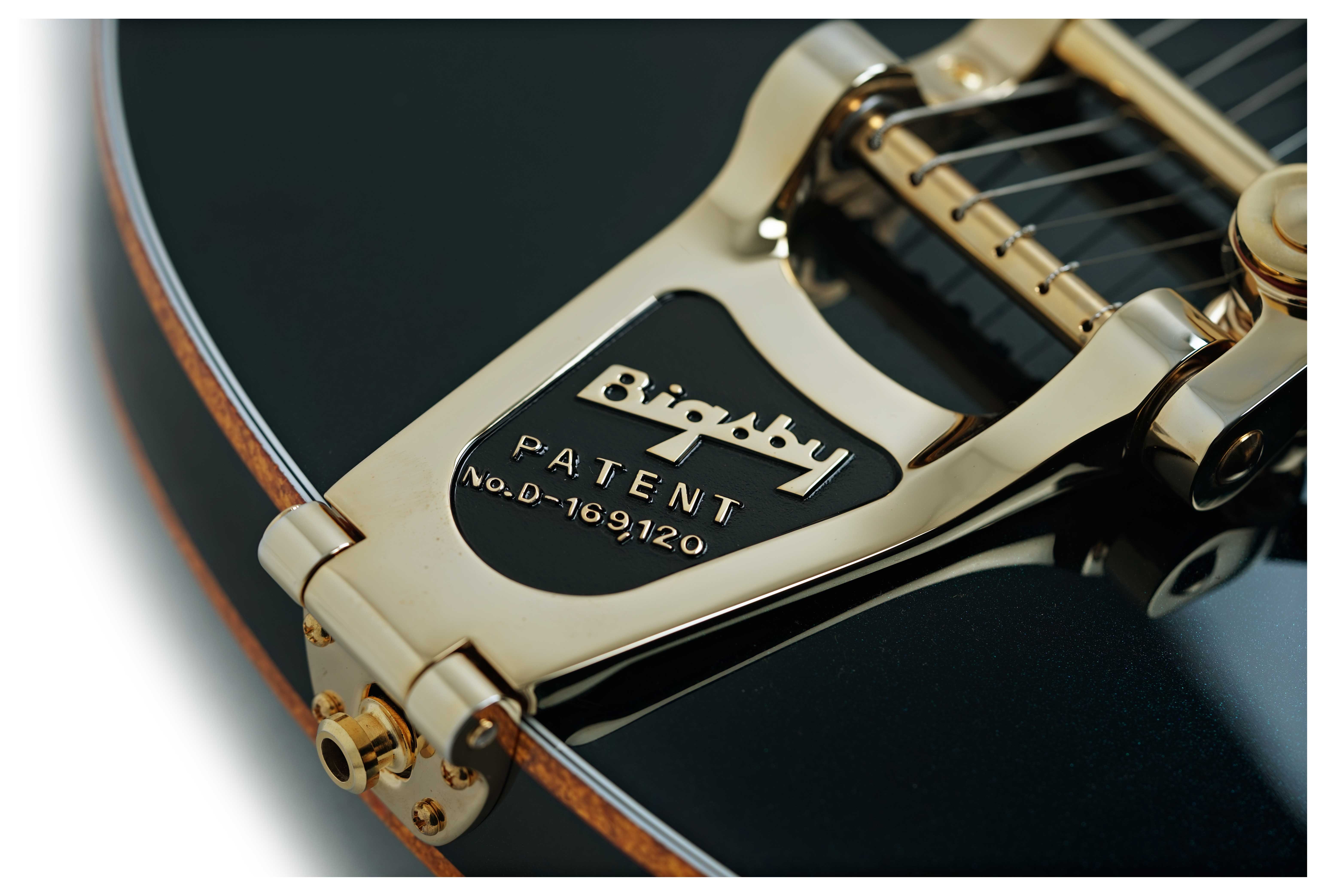 Gretsch Falcon Center Block Limited Edition Double-Cut with Bigsby Midnight Sapphire #JT25051482