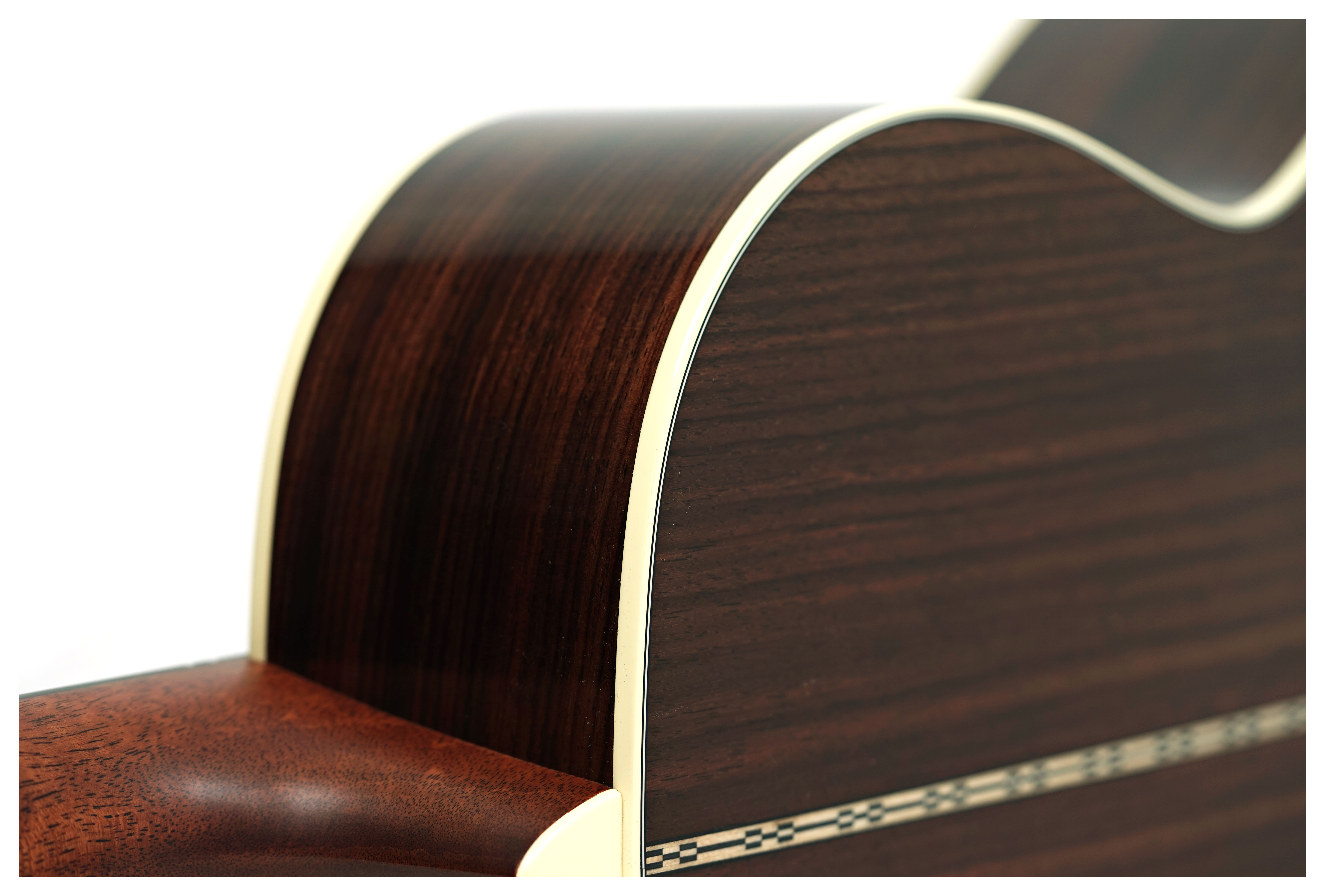 Martin 012-28 Solid Headstock