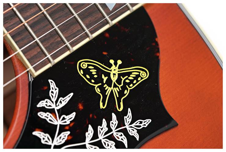 Gibson Hummingbird Faded Heritage Cherry Sunburst Gibson Hummingbird Faded Heritage Cherry Sunburst