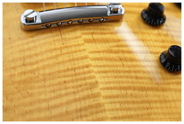 Gibson Les Paul Studio Figured Antique Natural #203450278 Gibson Les Paul Studio Figured Antique Natural #203450278
