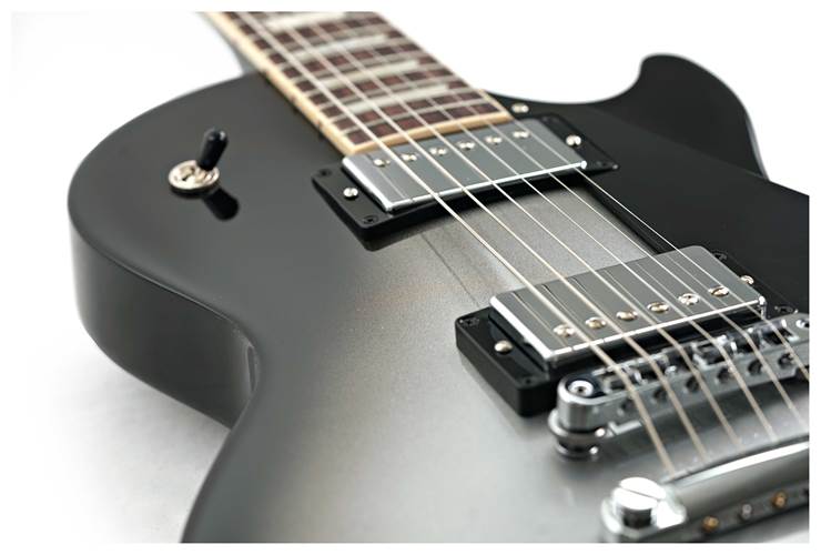 Gibson Les Paul Studio Silverburst #212250271 Gibson Les Paul Studio Silverburst #212250271