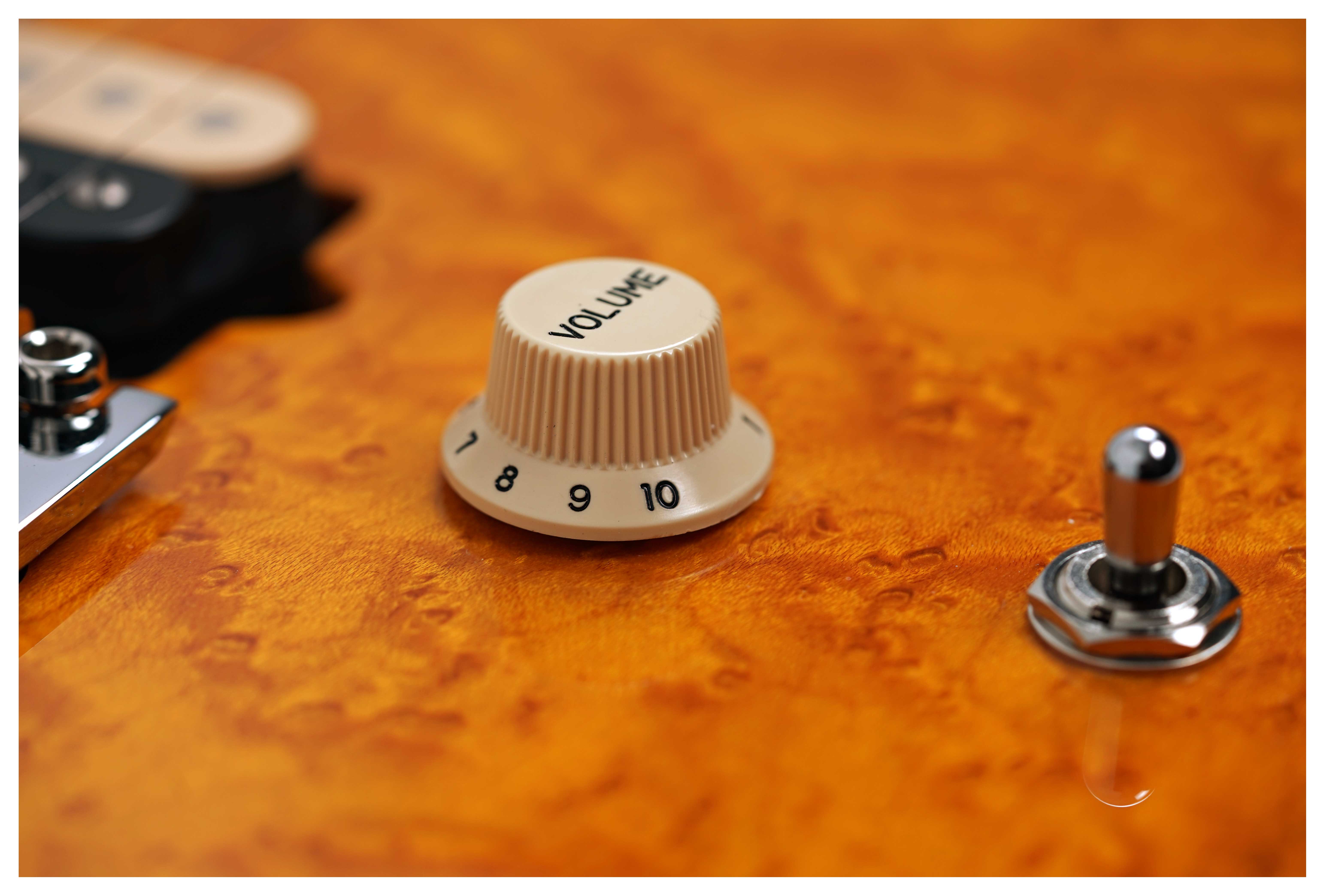 Music Man guitarguitar Exclusive Axis Birdseye Amber #H04549