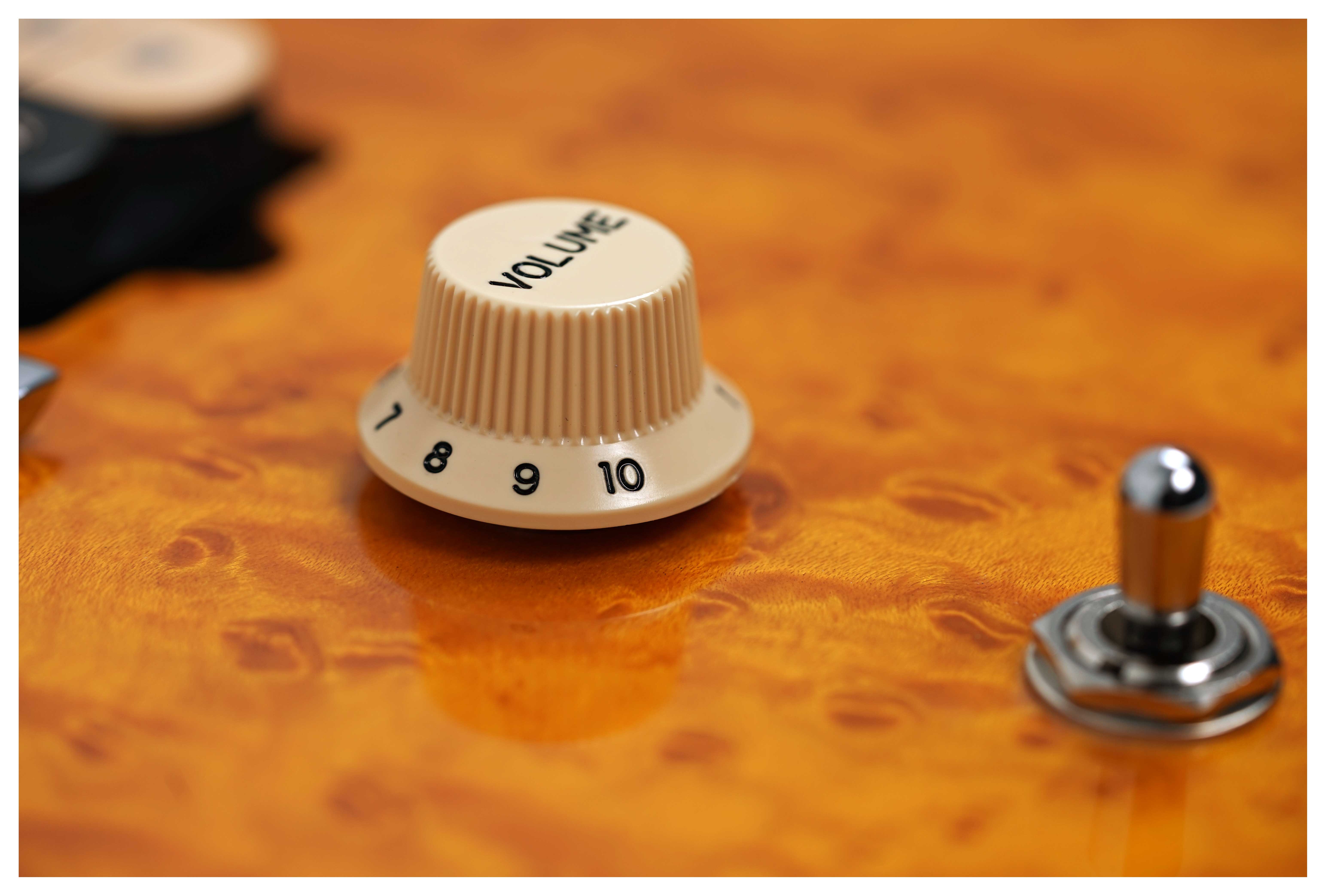 Music Man guitarguitar Exclusive Axis Birdseye Amber #H04348