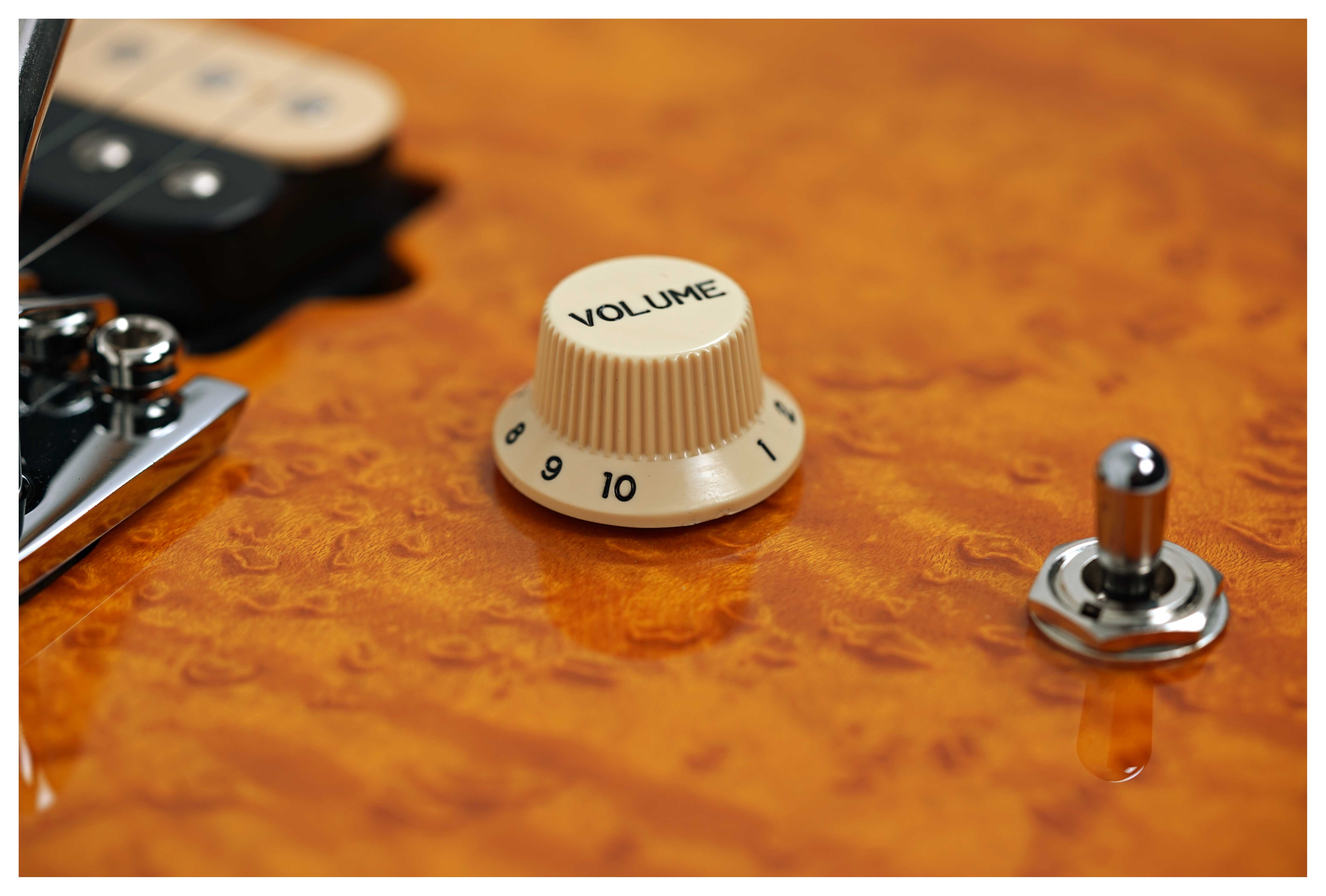 Music Man guitarguitar Exclusive Axis Birdseye Amber #H04055