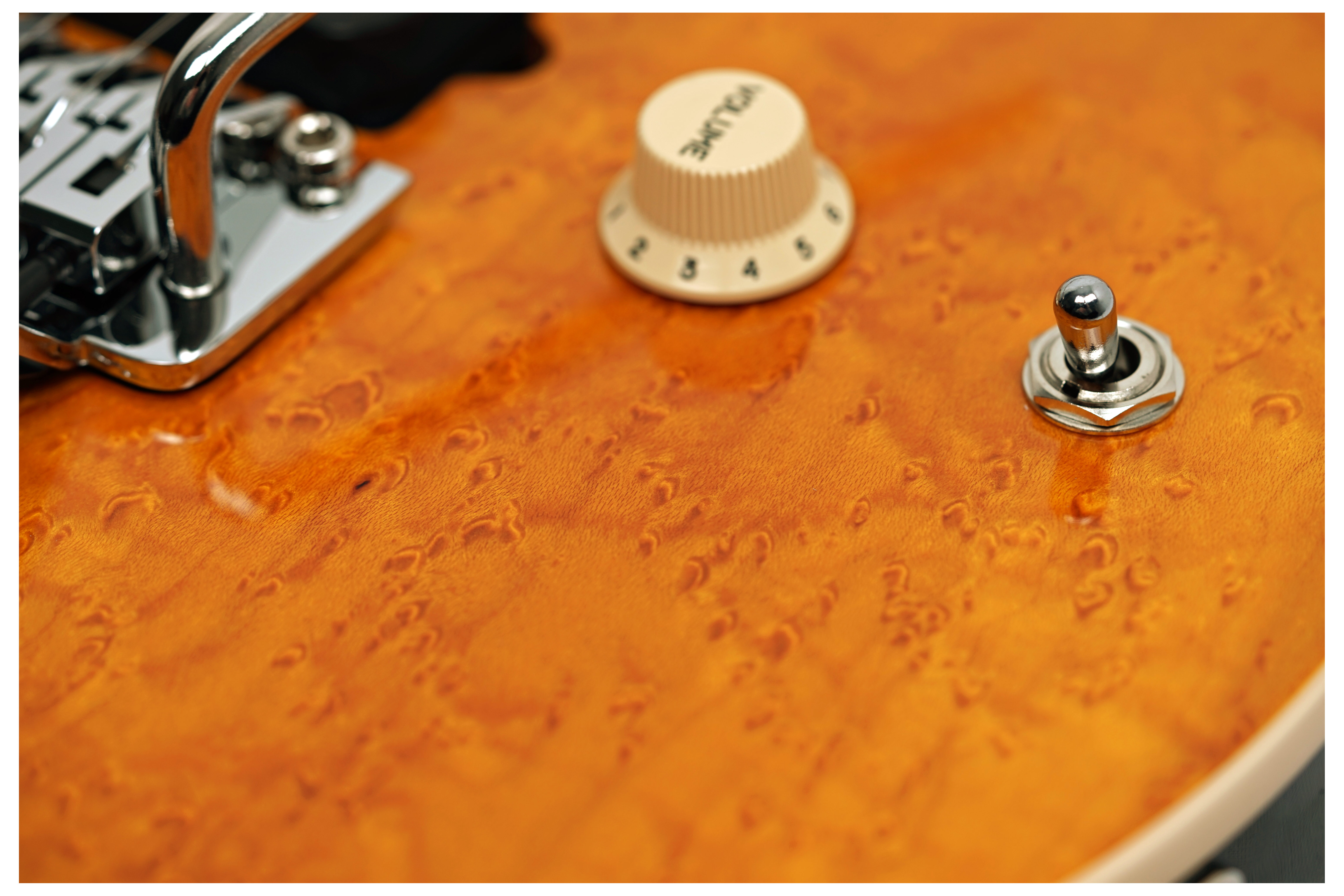 Music Man Axis Birdseye Amber guitarguitar Exclusive #H10936