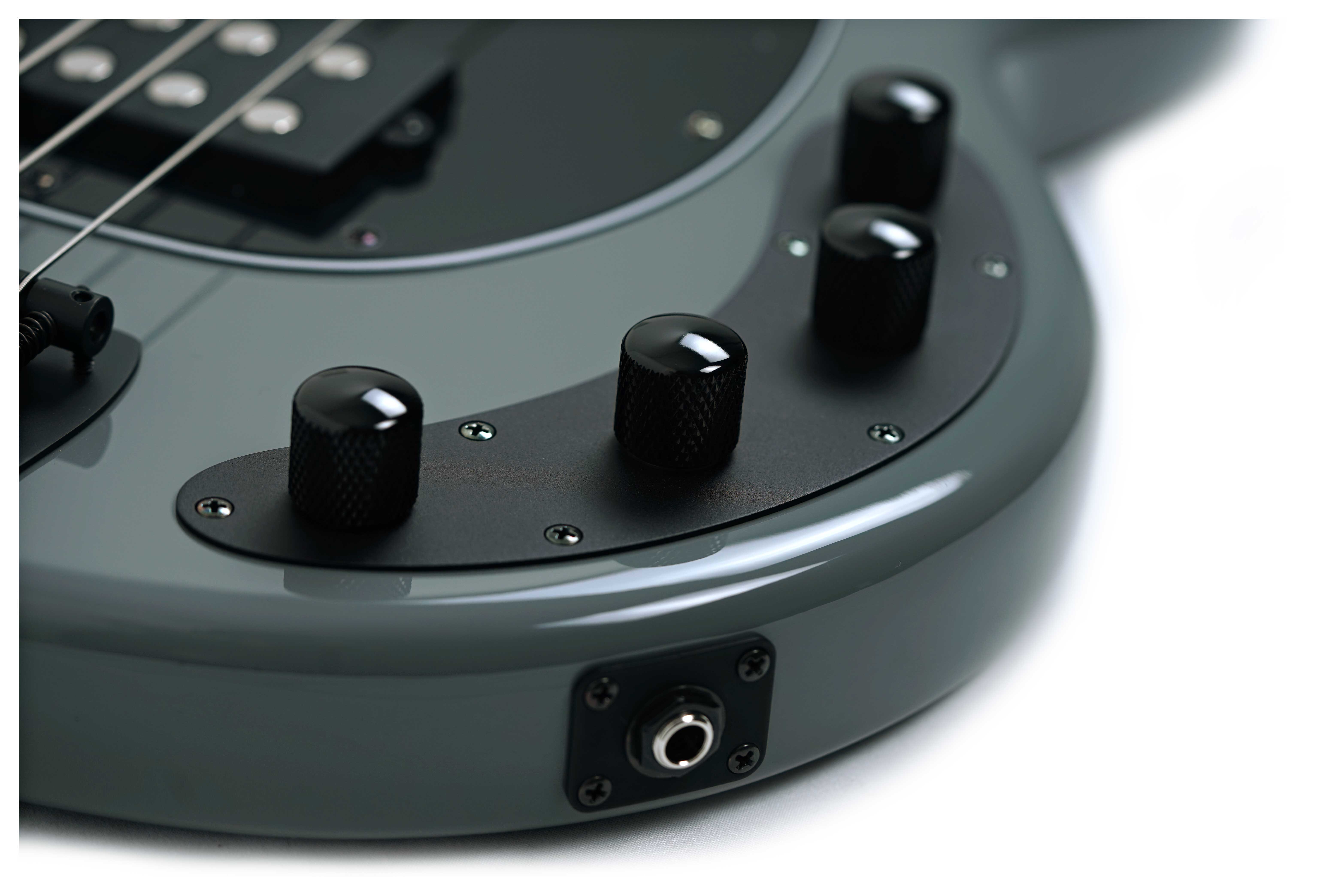 Music Man guitarguitar Exclusive Stingray 4 Moonstone Ebony Fingerboard #K09562