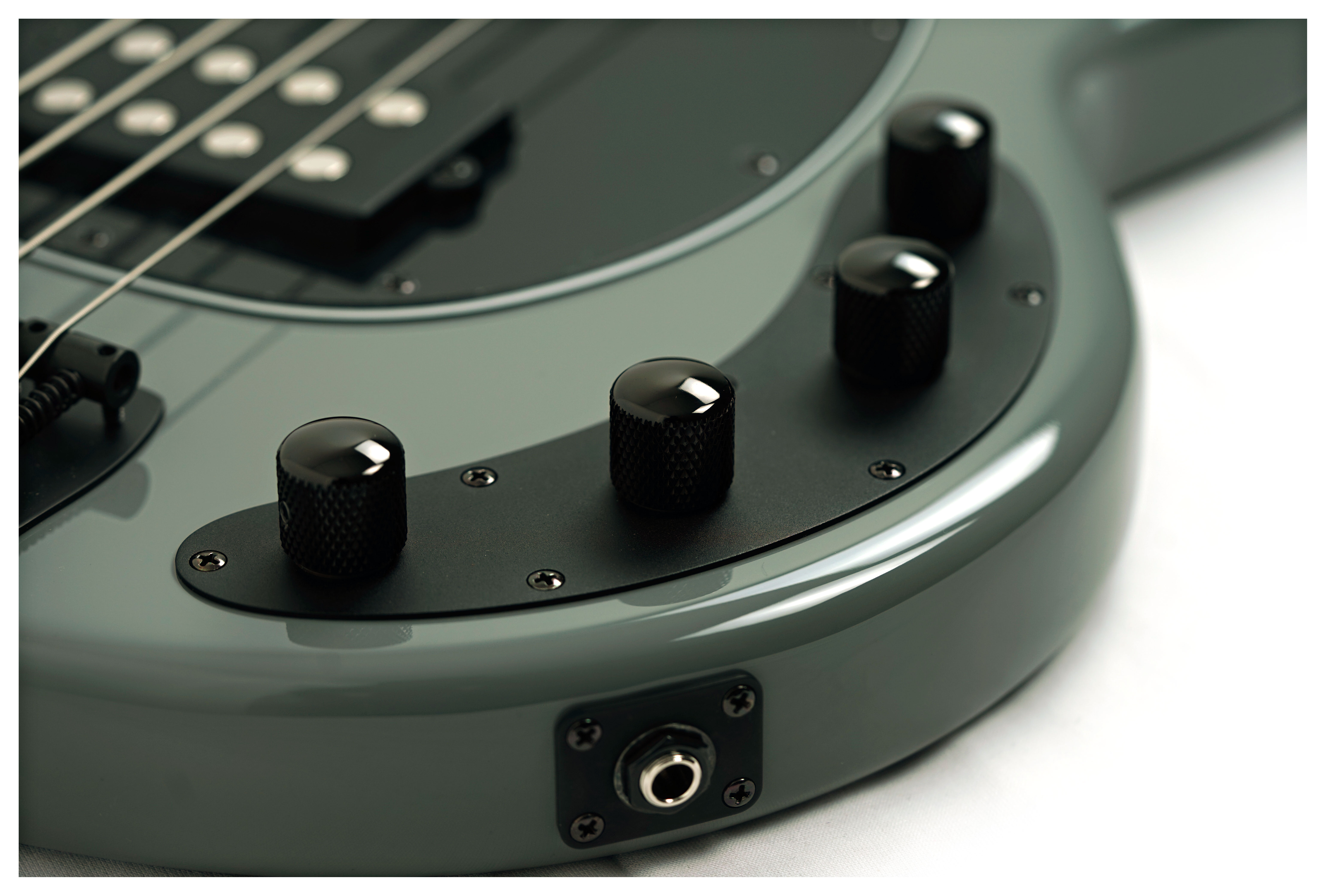 Music Man guitarguitar Exclusive Stingray 4 Moonstone Ebony Fingerboard #K11267