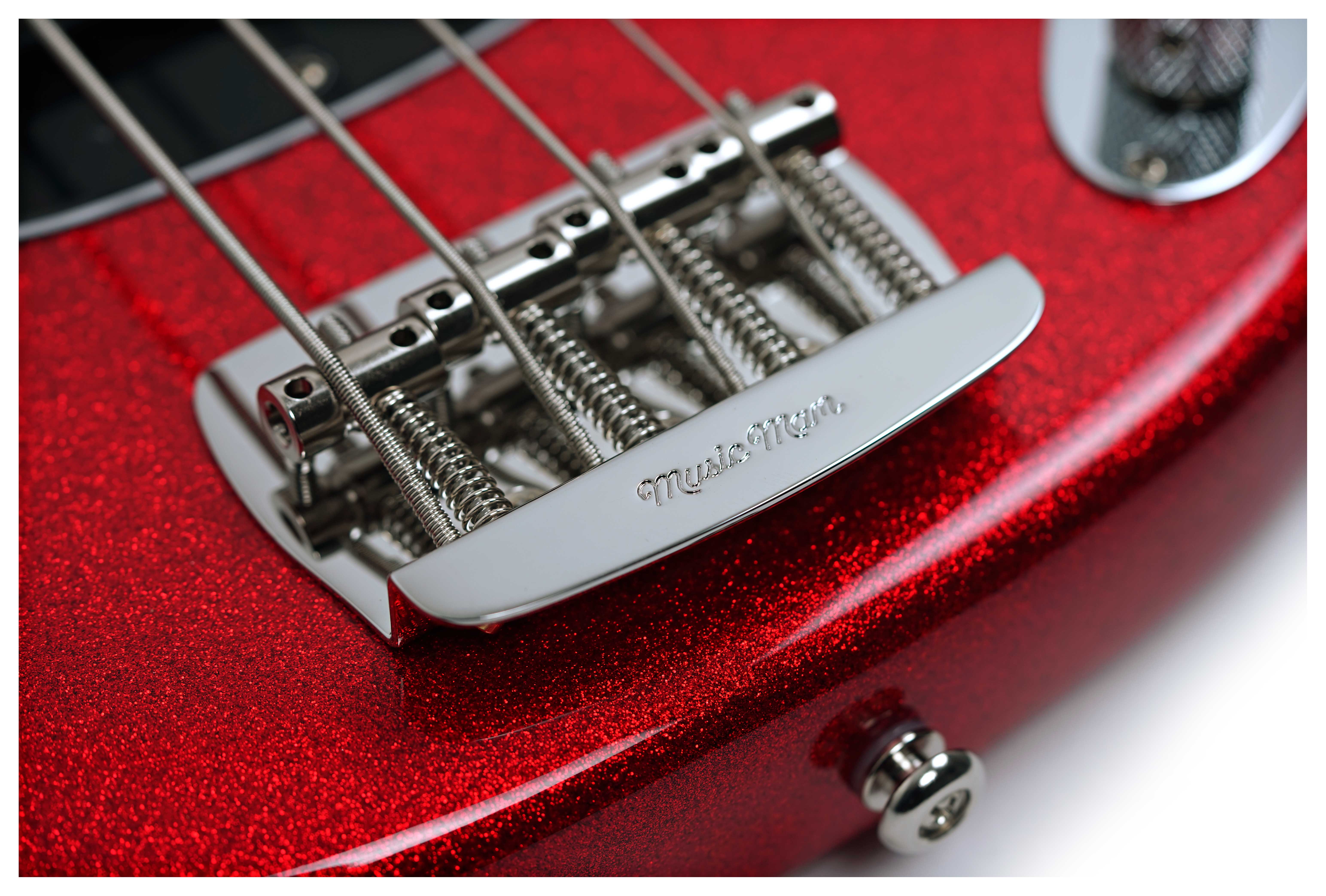 Music Man guitarguitar Exclusive Stingray 4 Red Sparkle #K09212