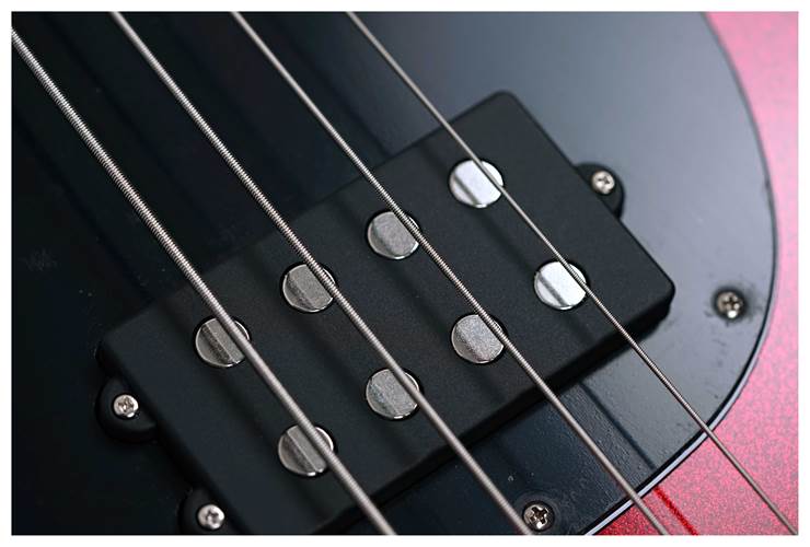 Music Man Stingray 4 Red Sparkle guitarguitar Exclusive #K09211 Music Man Stingray 4 Red Sparkle guitarguitar Exclusive #K09211