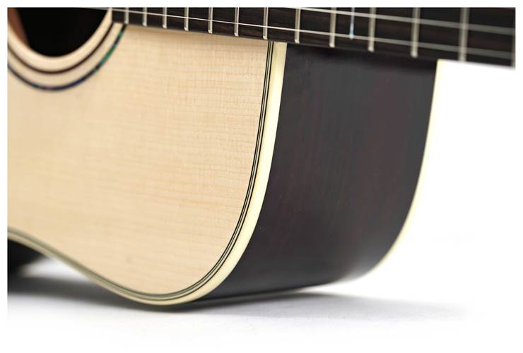 Alvarez Yairi DYM72 Natural Dreadnought Alvarez Yairi DYM72 Natural Dreadnought