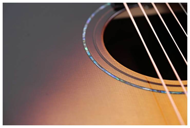 Alvarez Yairi DYMR70 Sunburst Dreadnought Alvarez Yairi DYMR70 Sunburst Dreadnought