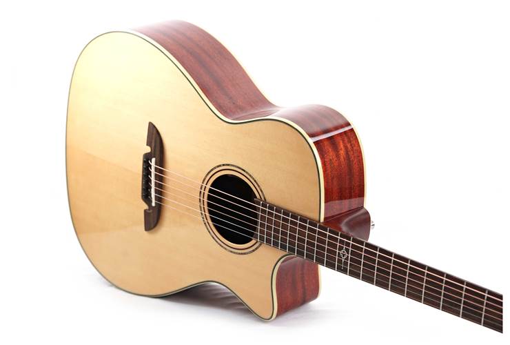 Alvarez Masterworks MG60ce Natural Grand Auditorium Alvarez Masterworks MG60ce Natural Grand Auditorium