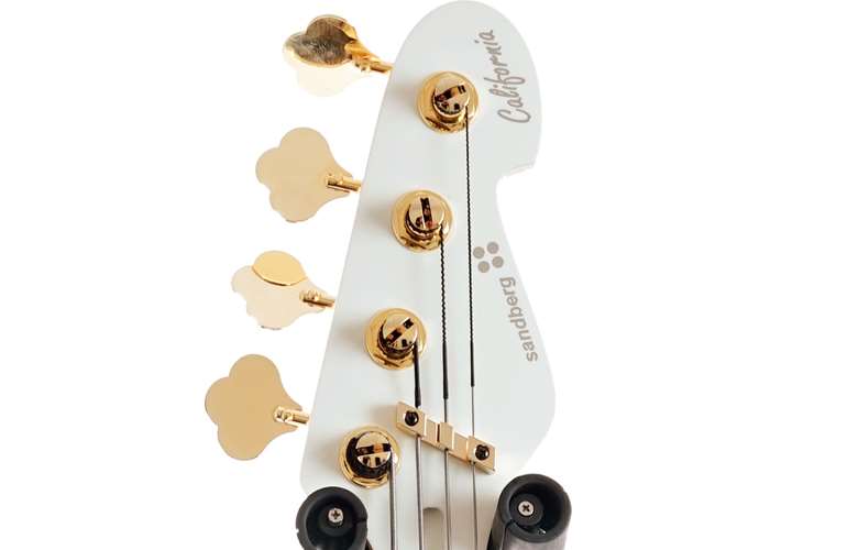 Sandberg California VM High Gloss Virgin White Sandberg California VM High Gloss Virgin White