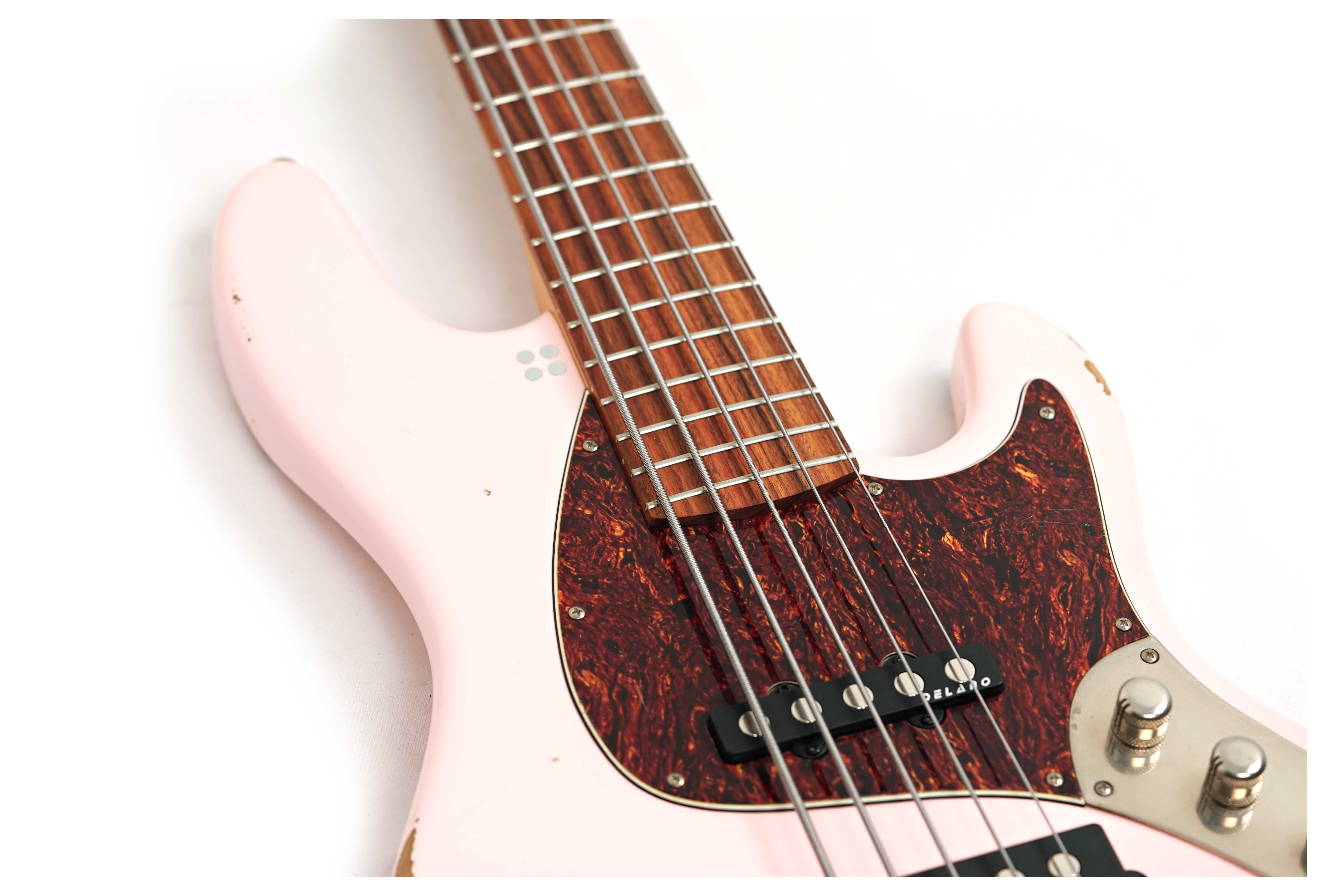 Sandberg California TM 5 String Hardcore Aged Shell Pink #46982
