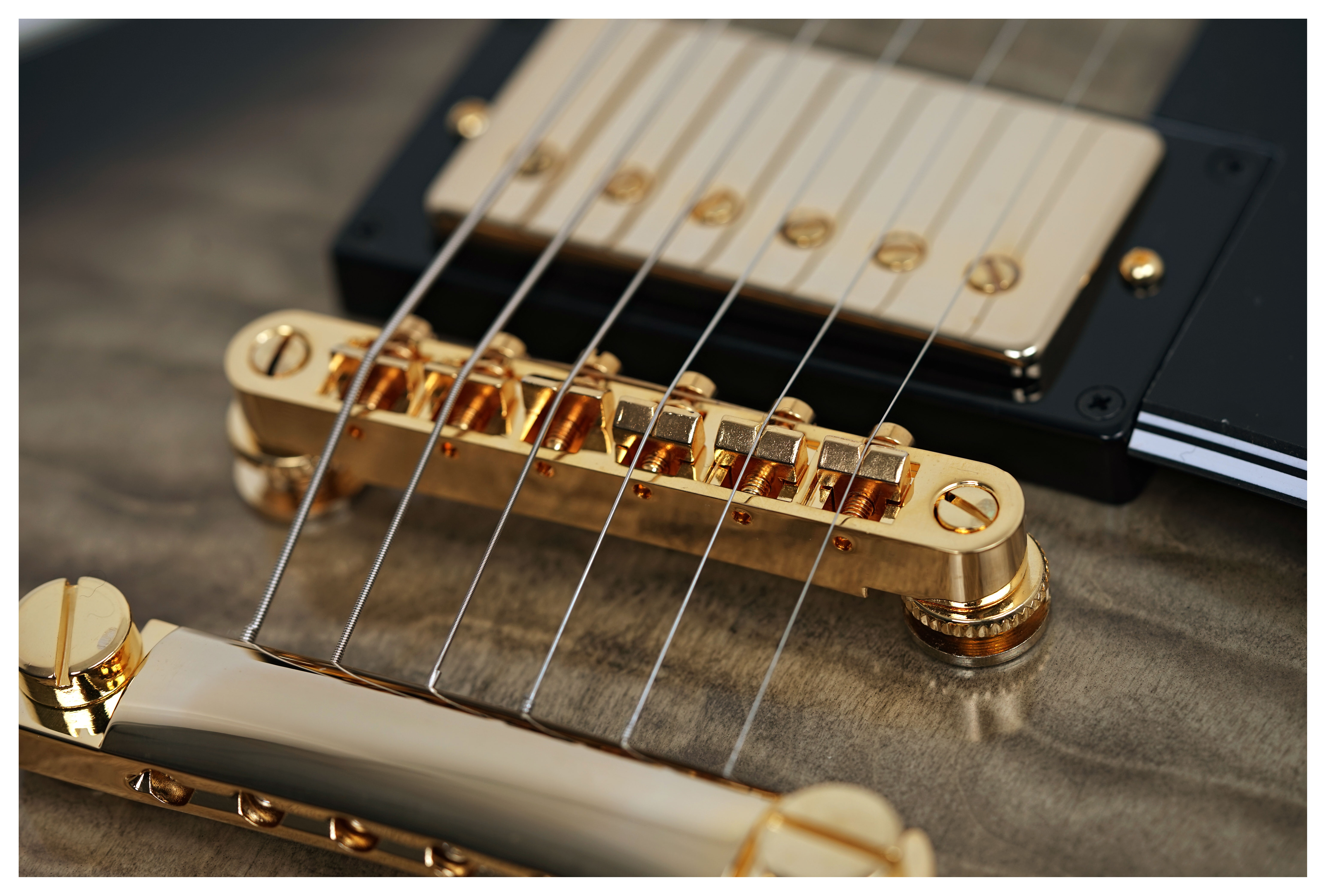 Epiphone Les Paul Custom Quilt Cobra Burst