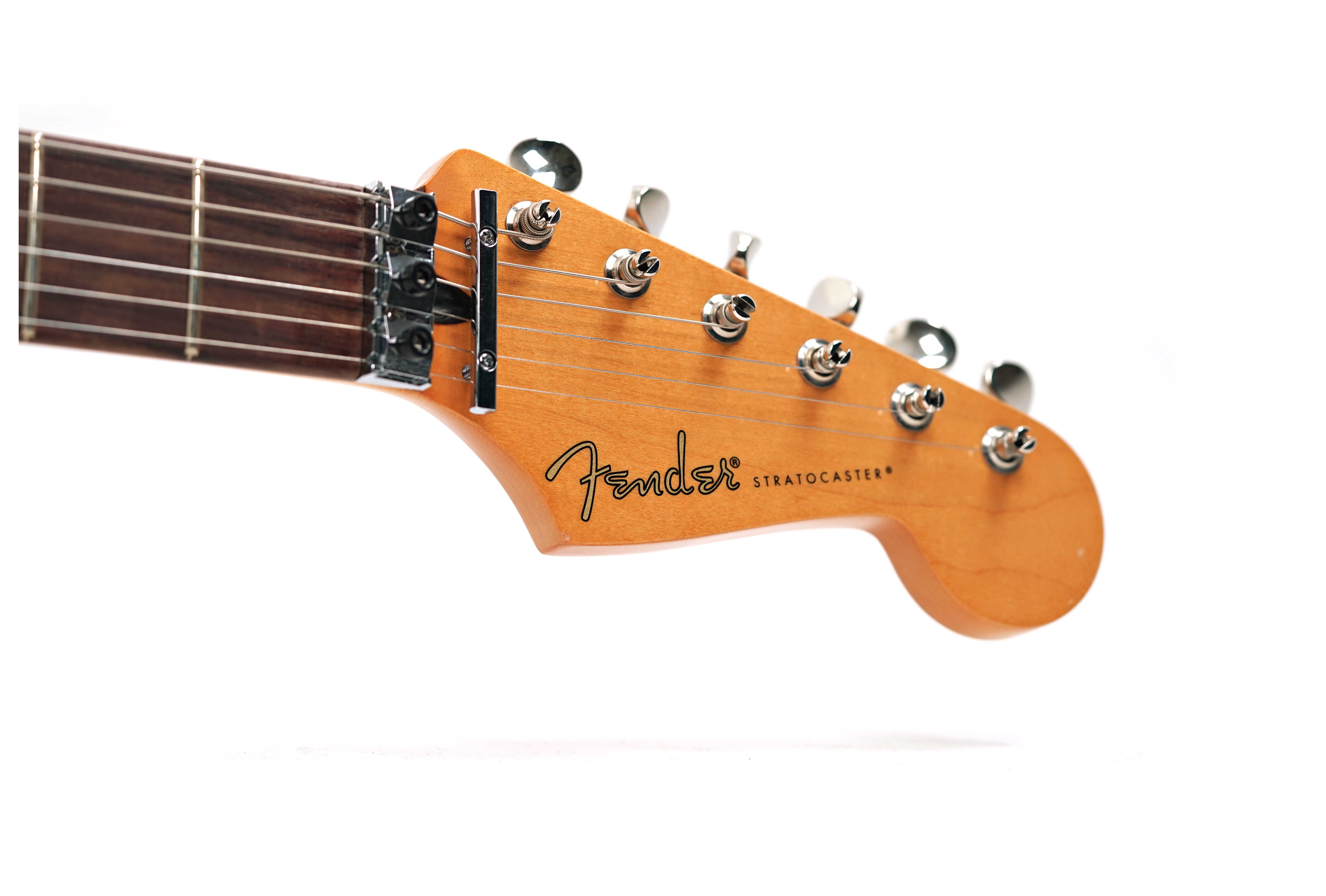 Fender Limited Edition Iron Maiden 50th Anniversary Dave Murray Stratocaster Rosewood Fingerboard Black