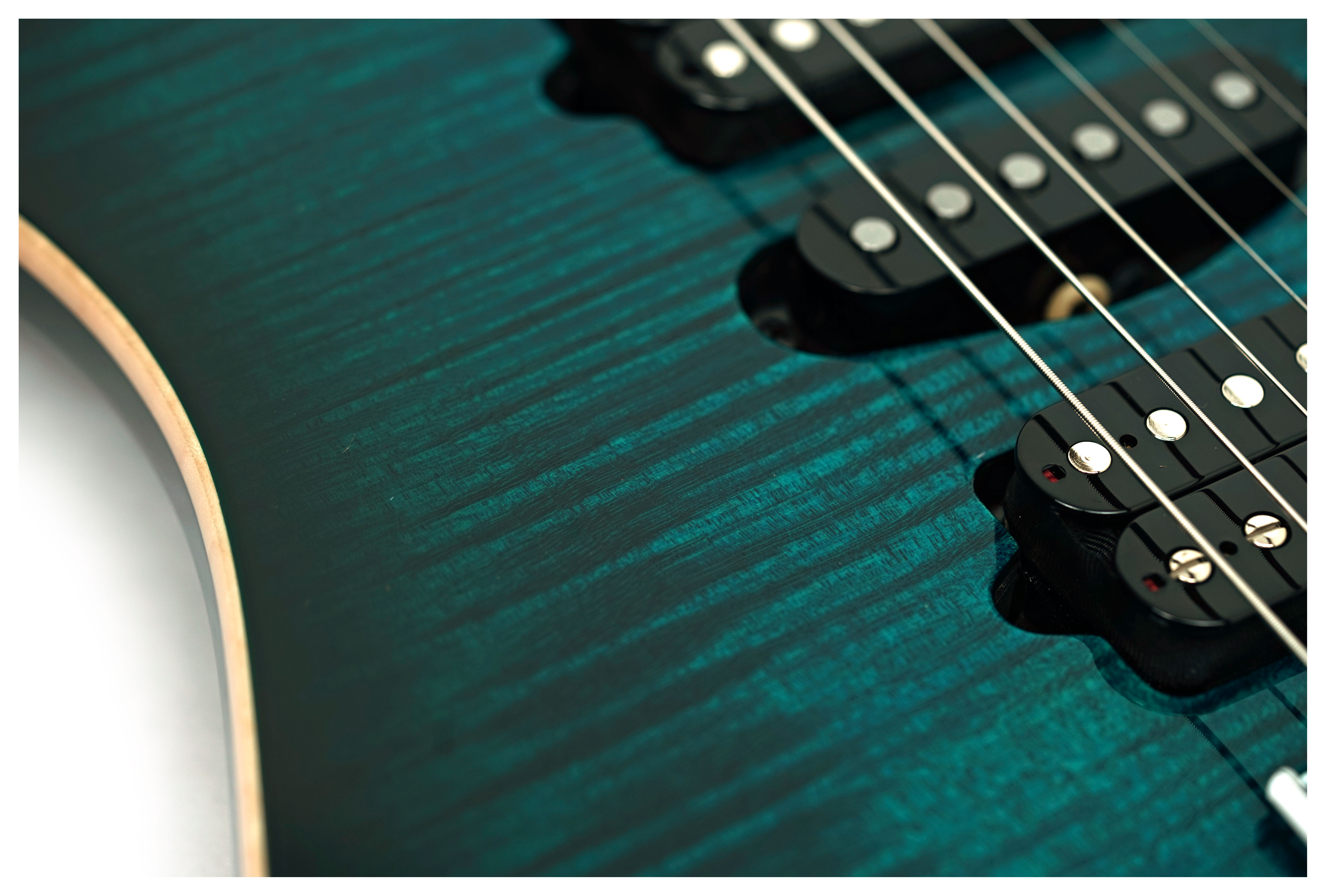 Suhr Modern Plus Trans Teal Burst Maple Fingerboard guitarguitar Select  #92015