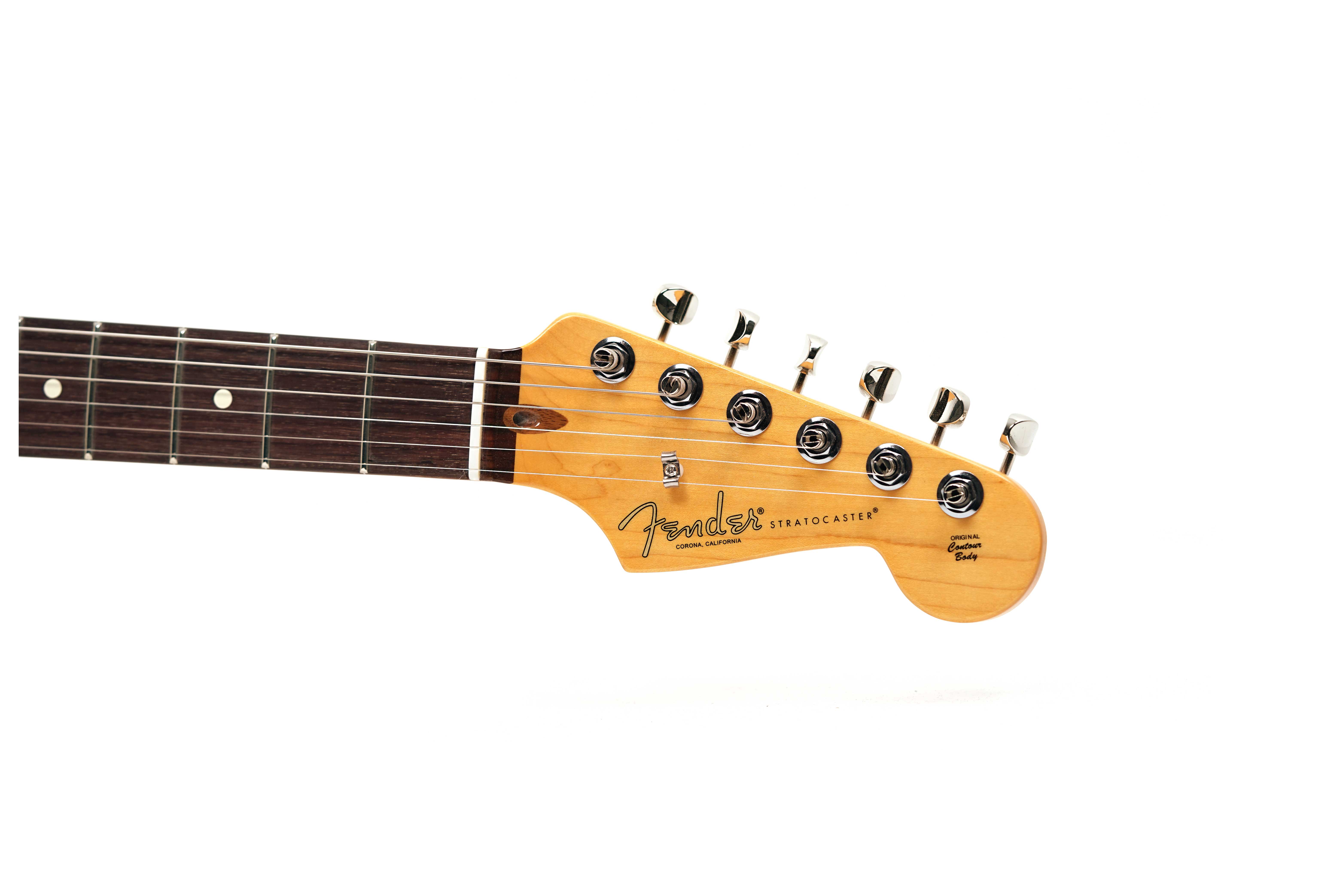 Fender guitarguitar Exclusive American Professional Classic Stratocaster Rosewood Fingerboard Olympic White