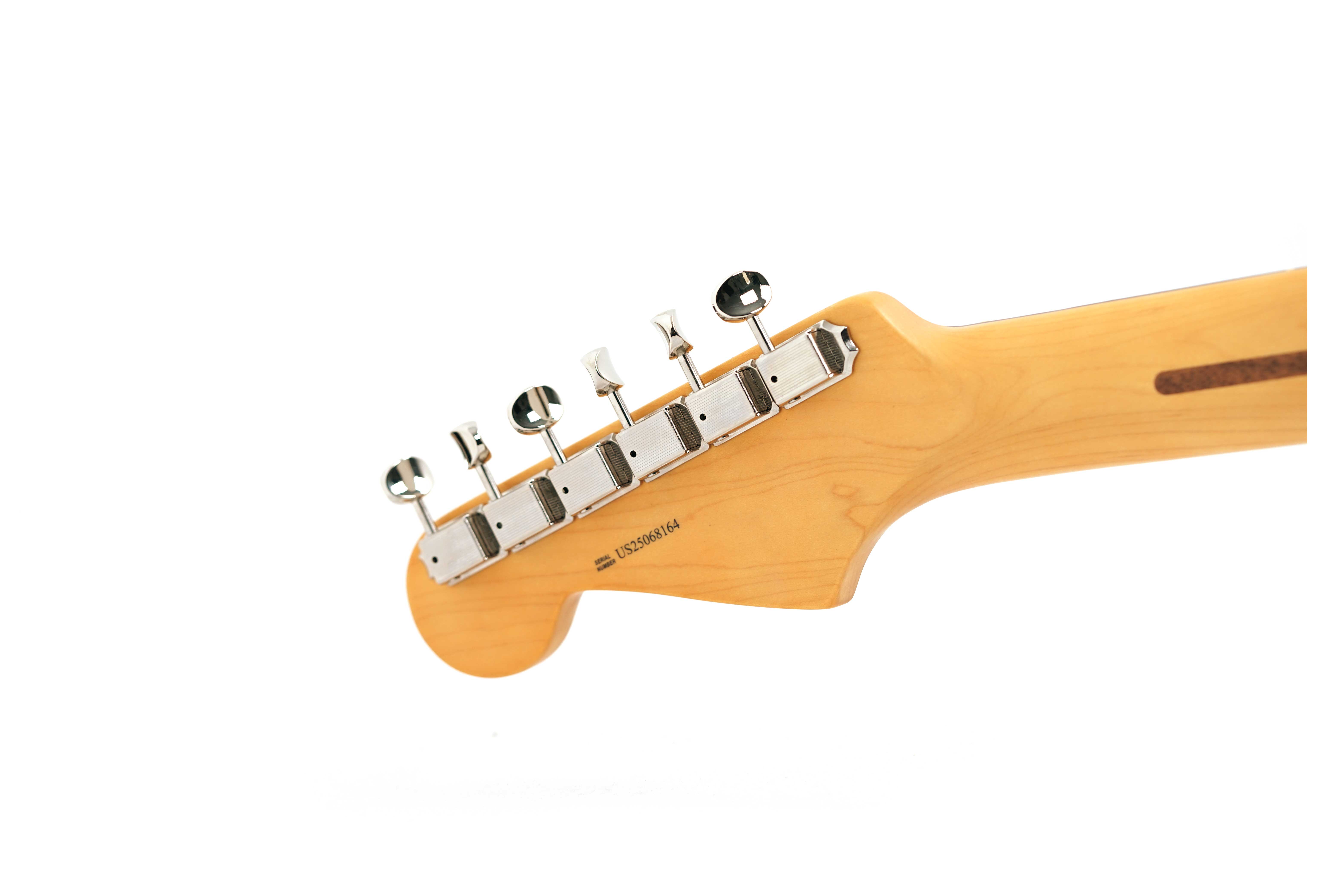 Fender guitarguitar Exclusive American Professional Classic Stratocaster Rosewood Fingerboard Olympic White