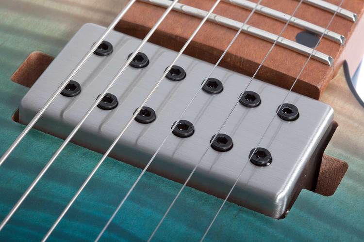 Schecter C-1 Standard Plus Blue Fade Schecter C-1 Standard Plus Blue Fade