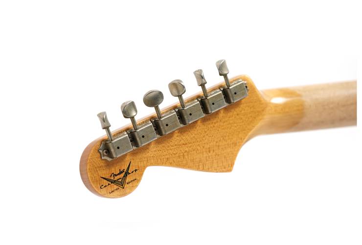 Fender Custom Shop 1964 Fat Stratocaster Journeyman Relic Aged Dakota Red #L11694 Fender Custom Shop 1964 Fat Stratocaster Journeyman Relic Aged Dakota Red #L11694