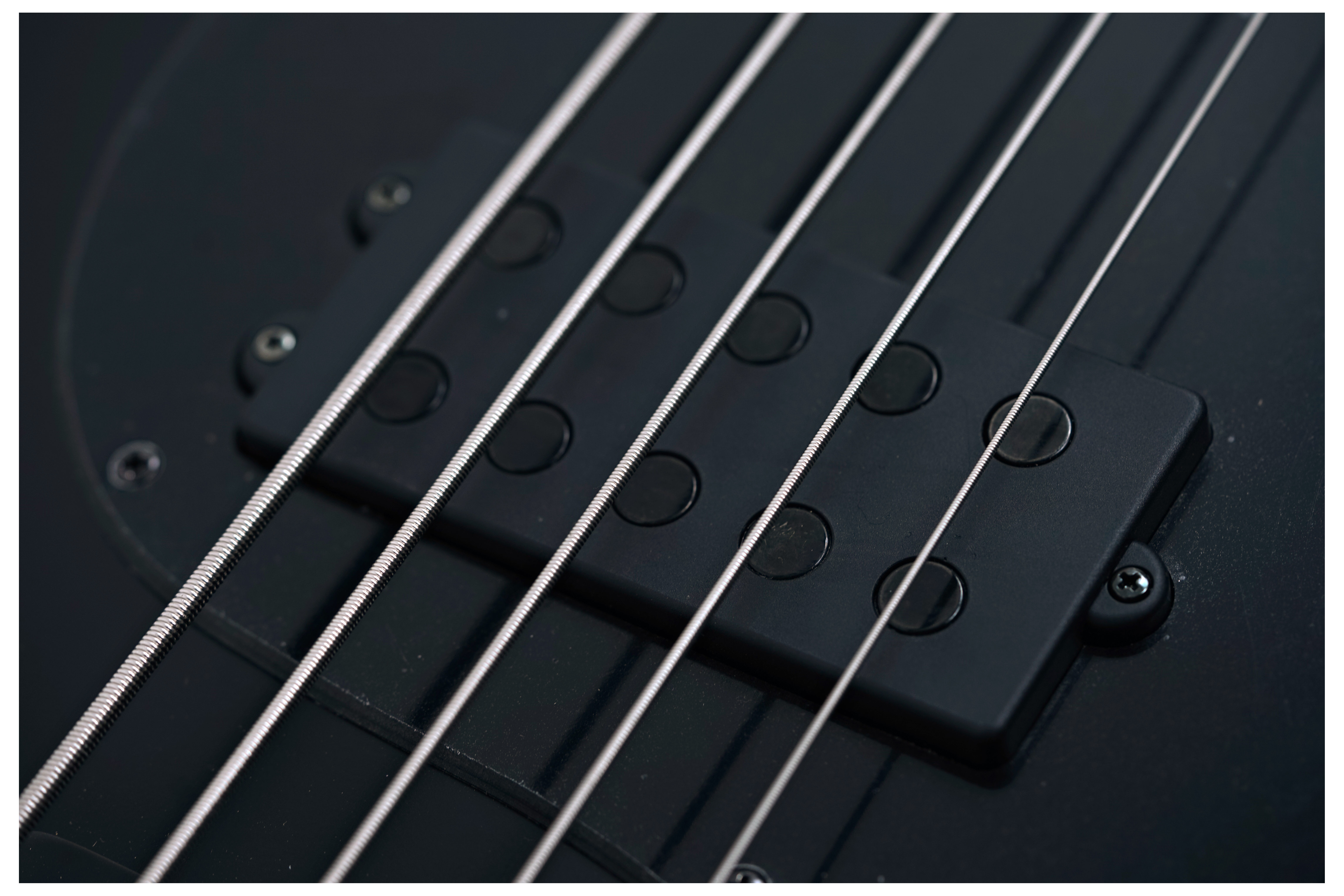 Music Man DarkRay 5 Stealth Black #S13261