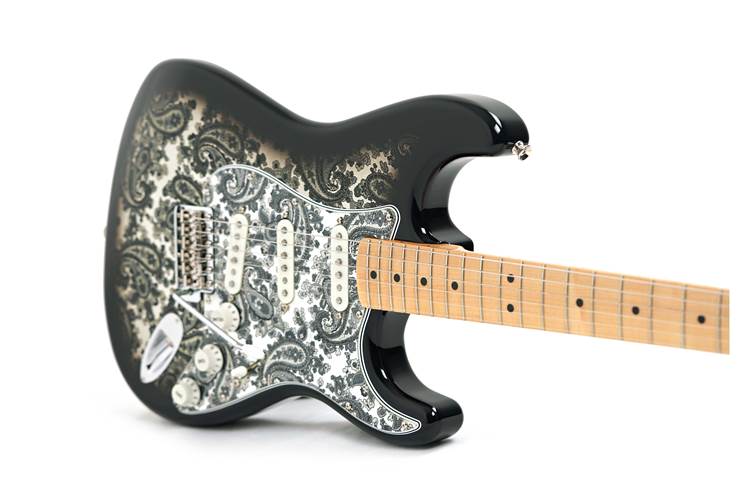Fender Made in Japan Limited Stratocaster Black Paisley Maple Fingerboard Fender Made in Japan Limited Stratocaster Black Paisley Maple Fingerboard
