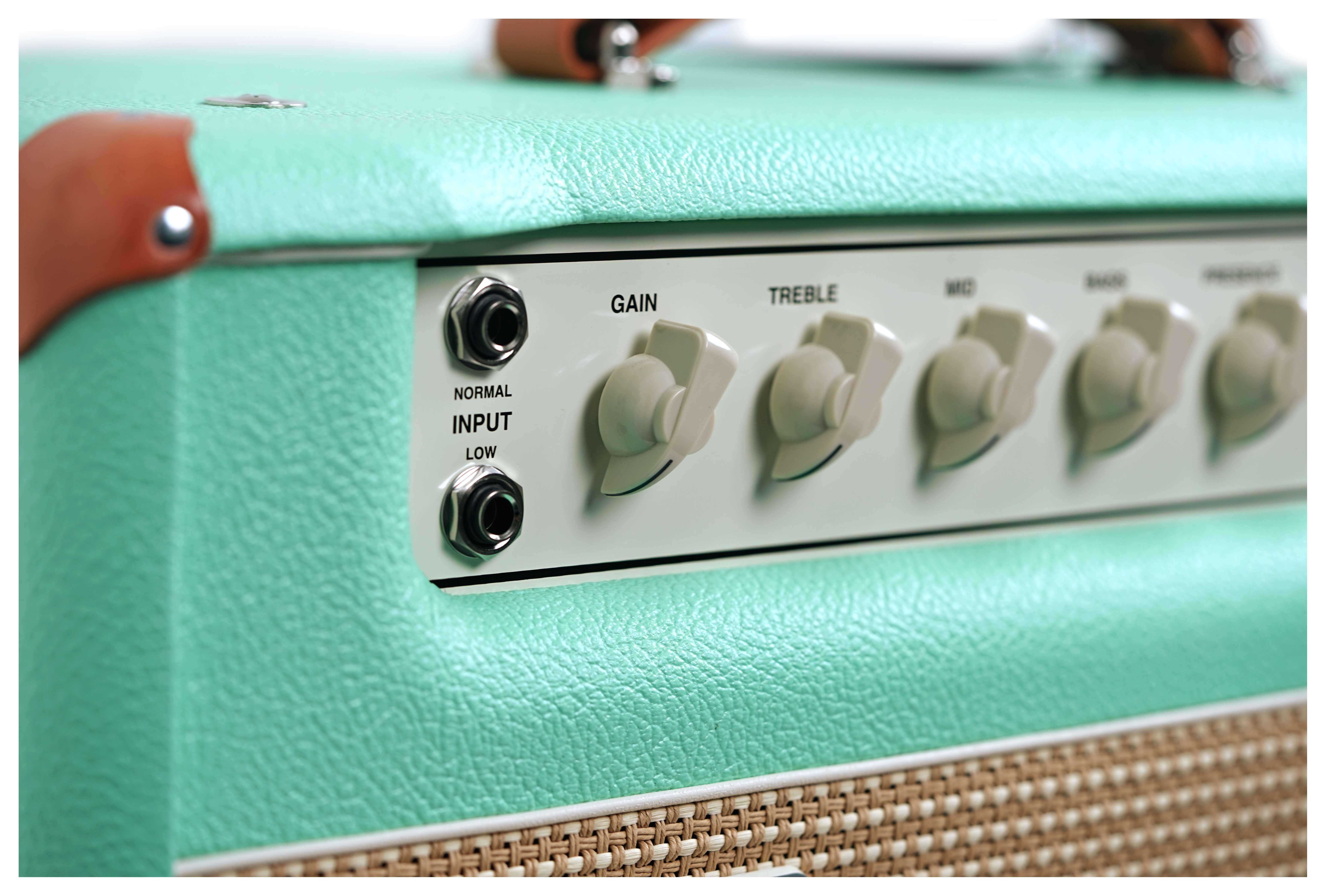 Mesa Boogie guitarguitar Exclusive California Tweed 6V6 4:40 1x12 Combo Valve Amp Surf Bronco Cream and Tan