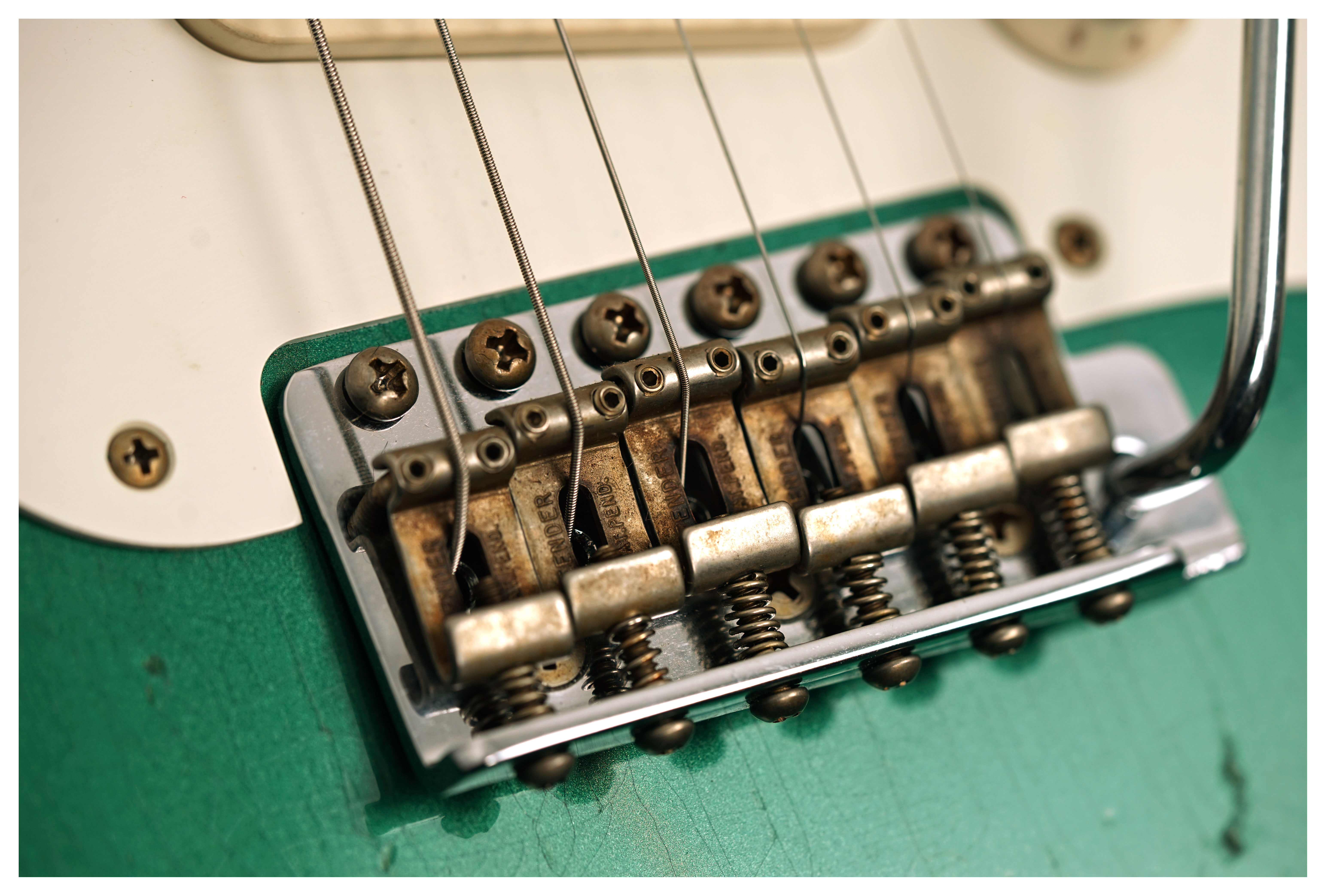 Fender Custom Shop 1957 Stratocaster Heavy Relic Aged Sherwood Green Metallic #R148334