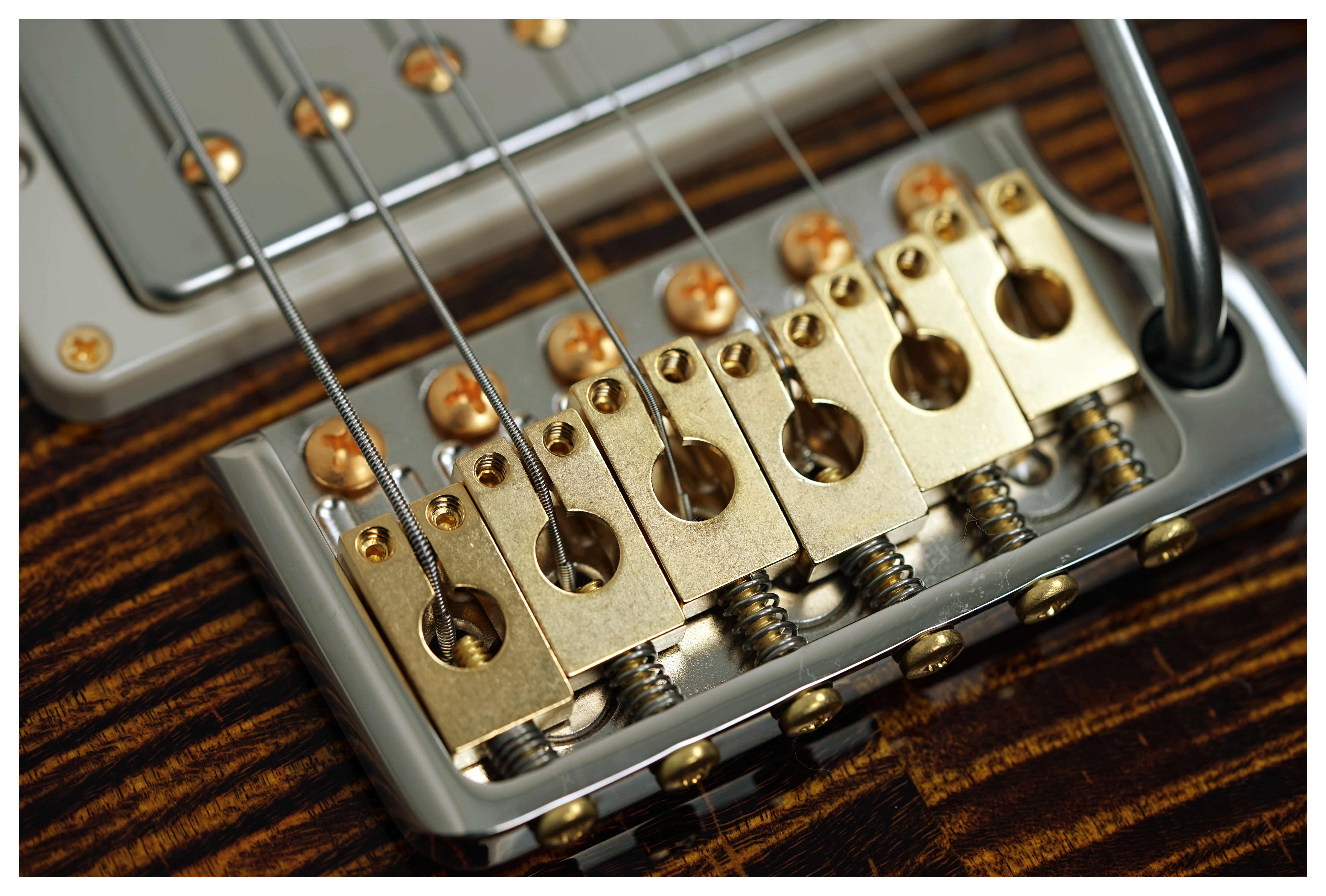 PRS 40th Anniversary Special Semi-Hollow Limited Edition Yellow Tiger #0413564