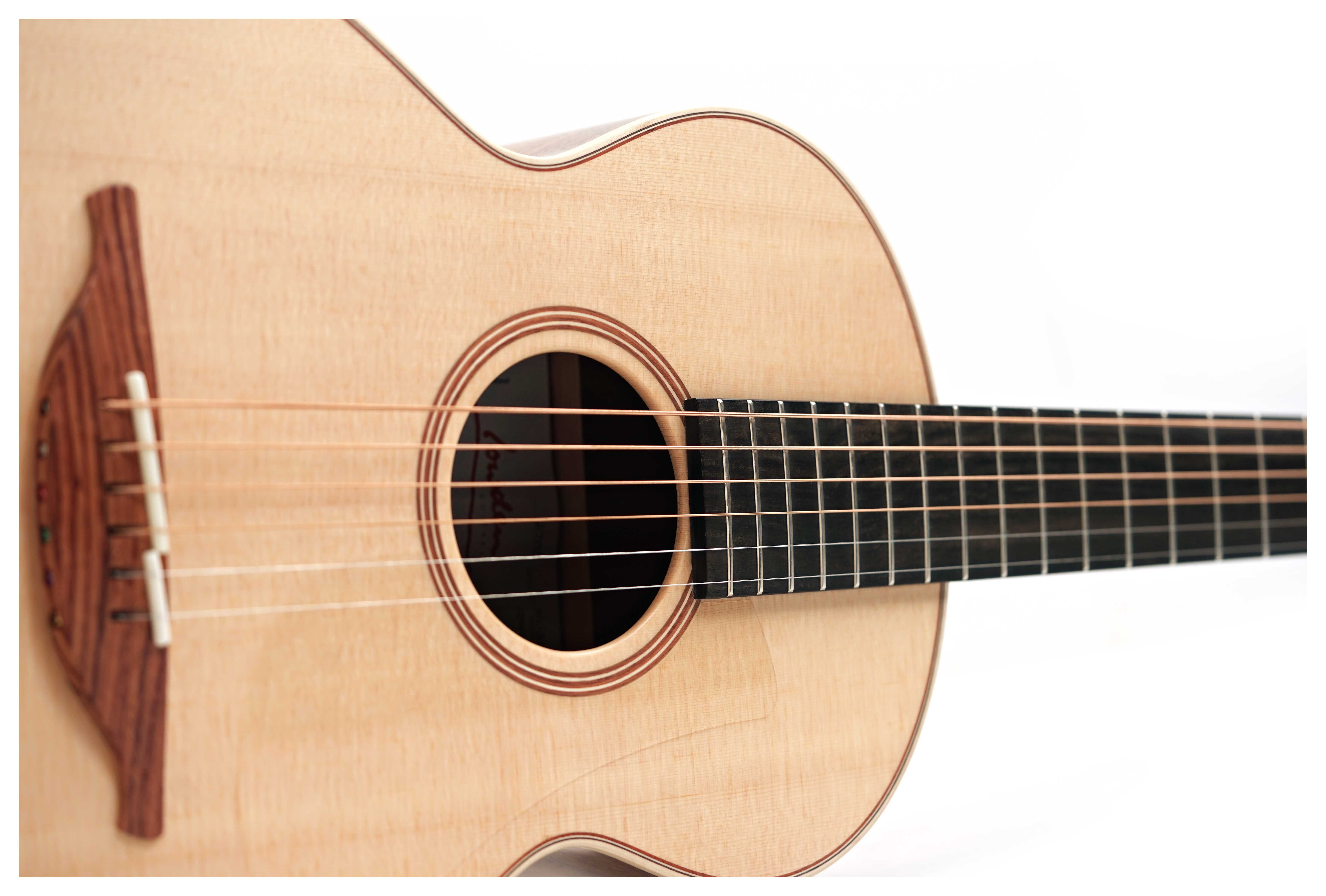 Lowden WL34 12-Fret Wee Lowden Sitka Spruce/Koa