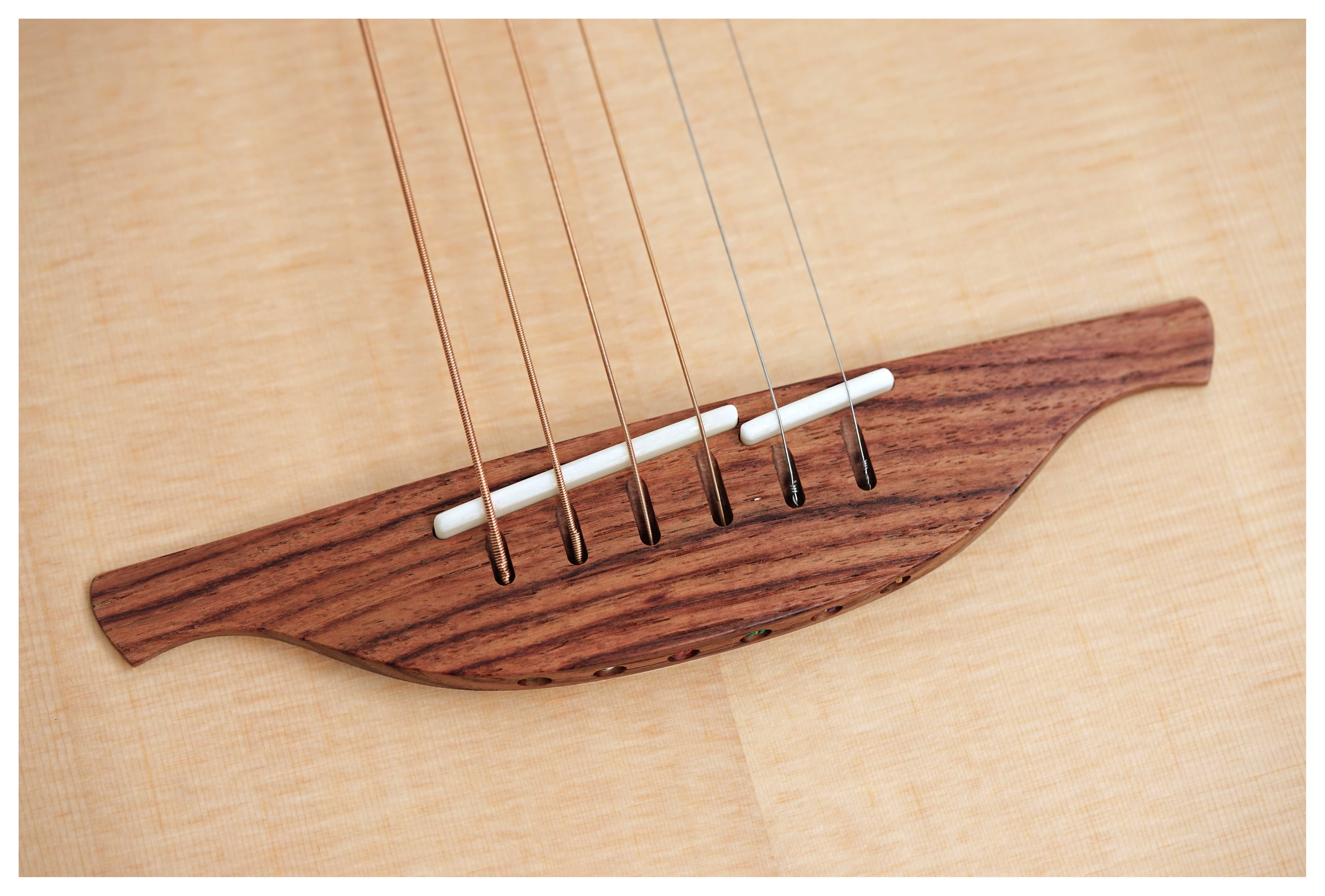 Lowden WL34 12-Fret Wee Lowden Sitka Spruce/Koa