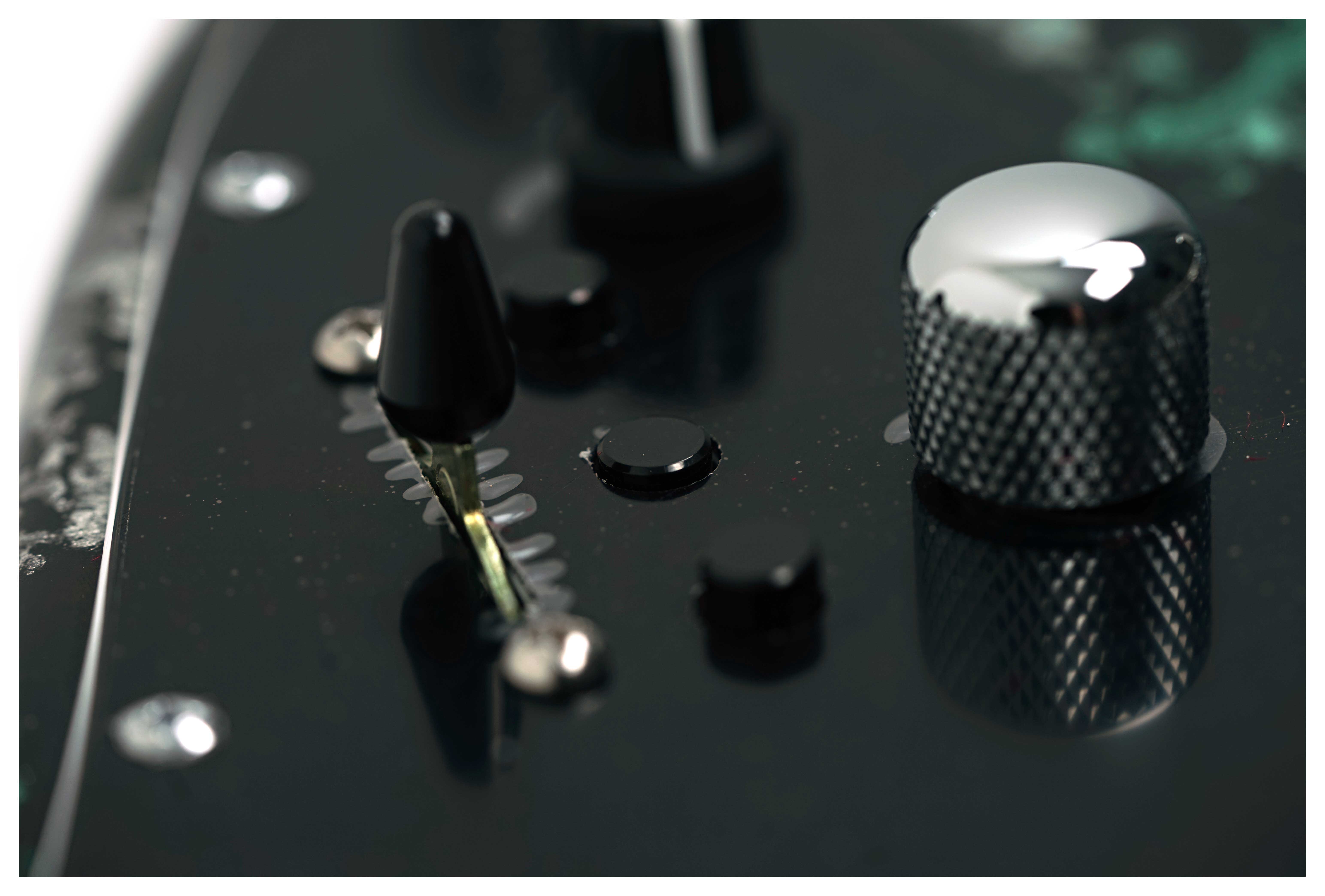 Tyler Studio Elite HDX Black and Green Schmear #25781