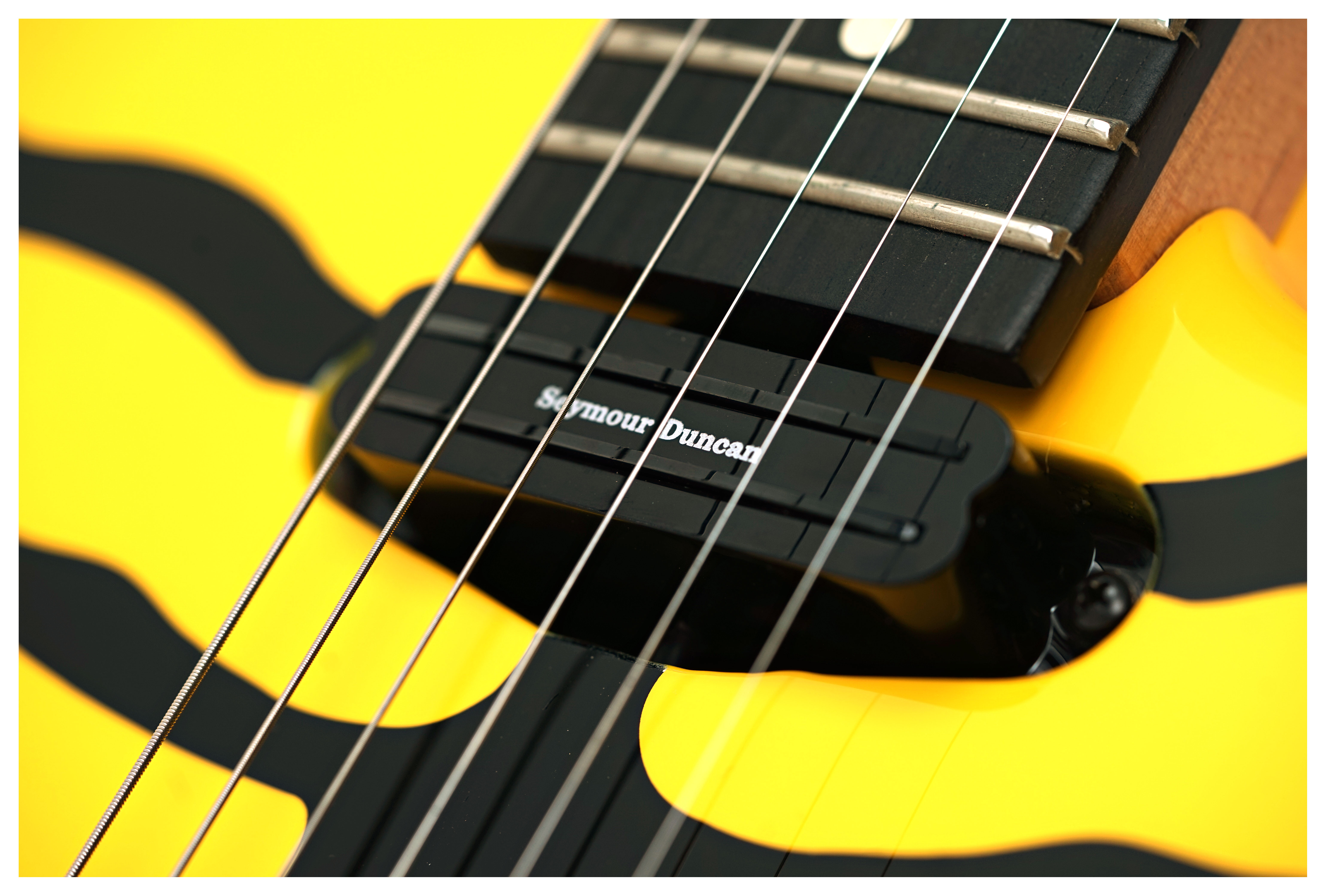 Jackson Pro Origins 1985 Limited Edition San Dimas SD1 HH FR Ebony Fingerboard Yellow Bengal