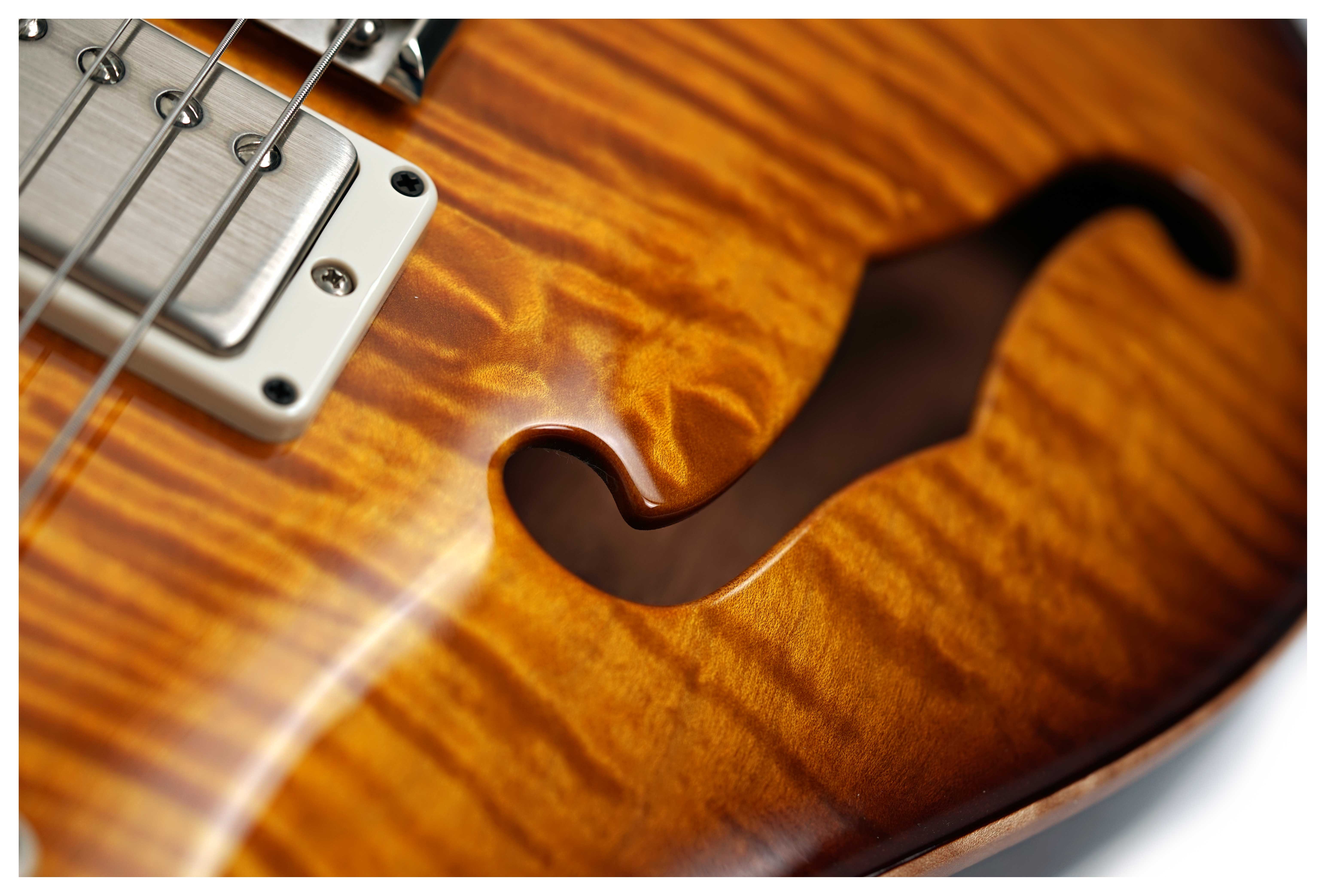 PRS DGT Semi Hollow Moons McCarty Tobacco Sunburst #0422019