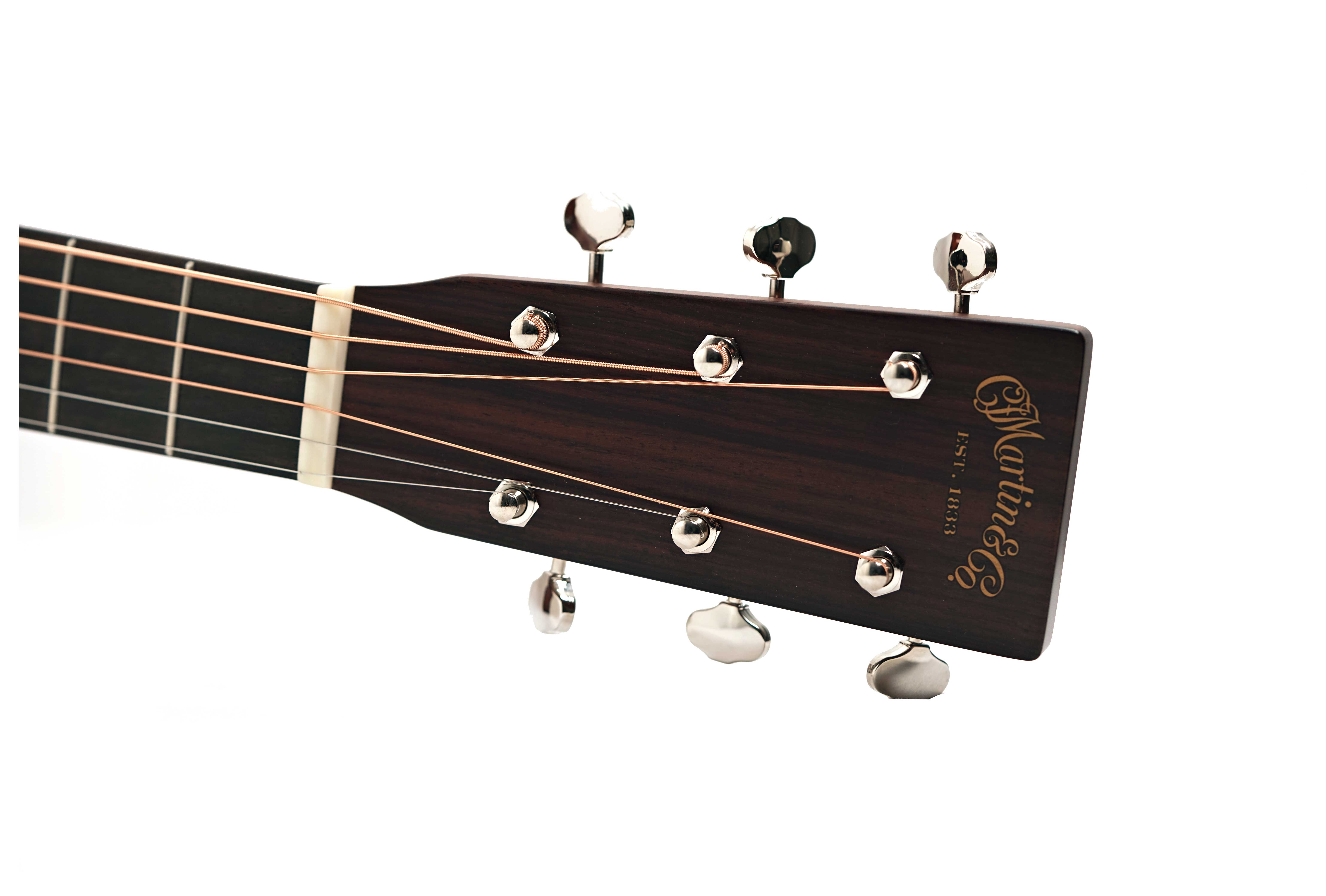 Martin Custom Shop 00 Spruce / Sinker Mahogany #M2774929