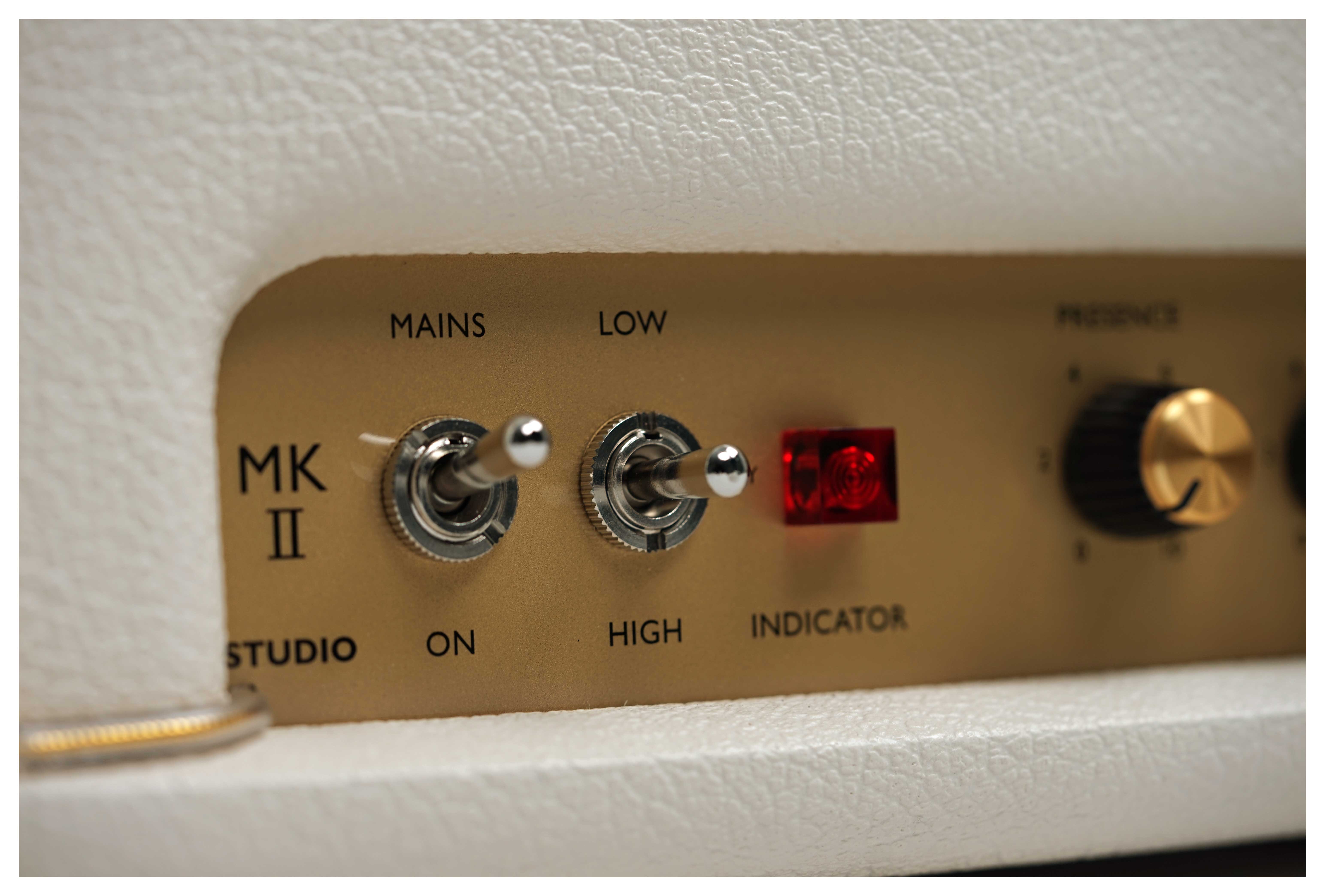 Marshall Design Store SV20H Studio Vintage Valve Amp Head Cream Levant