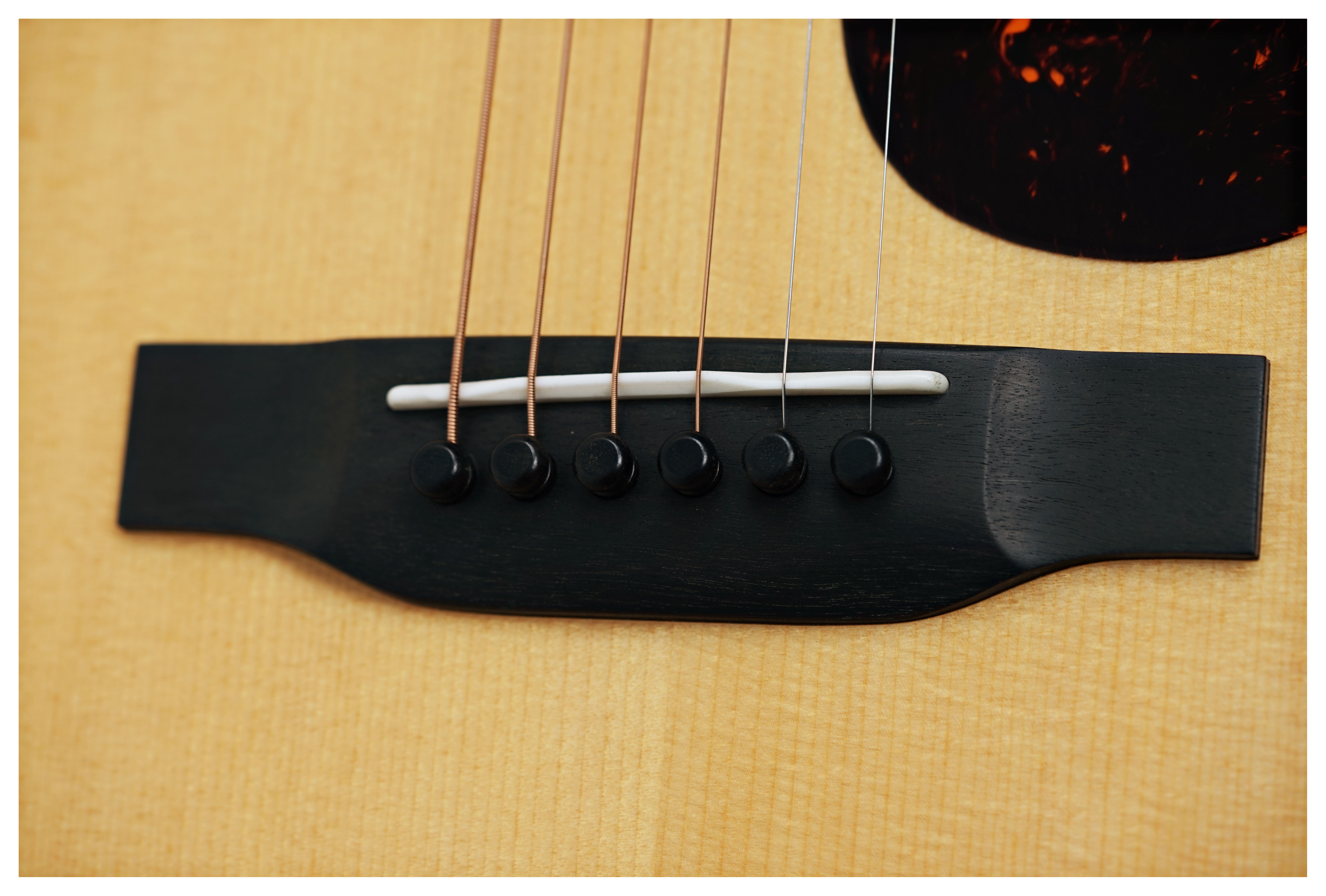 Martin Custom Shop 0-18 14 Fret Slotted Headstock